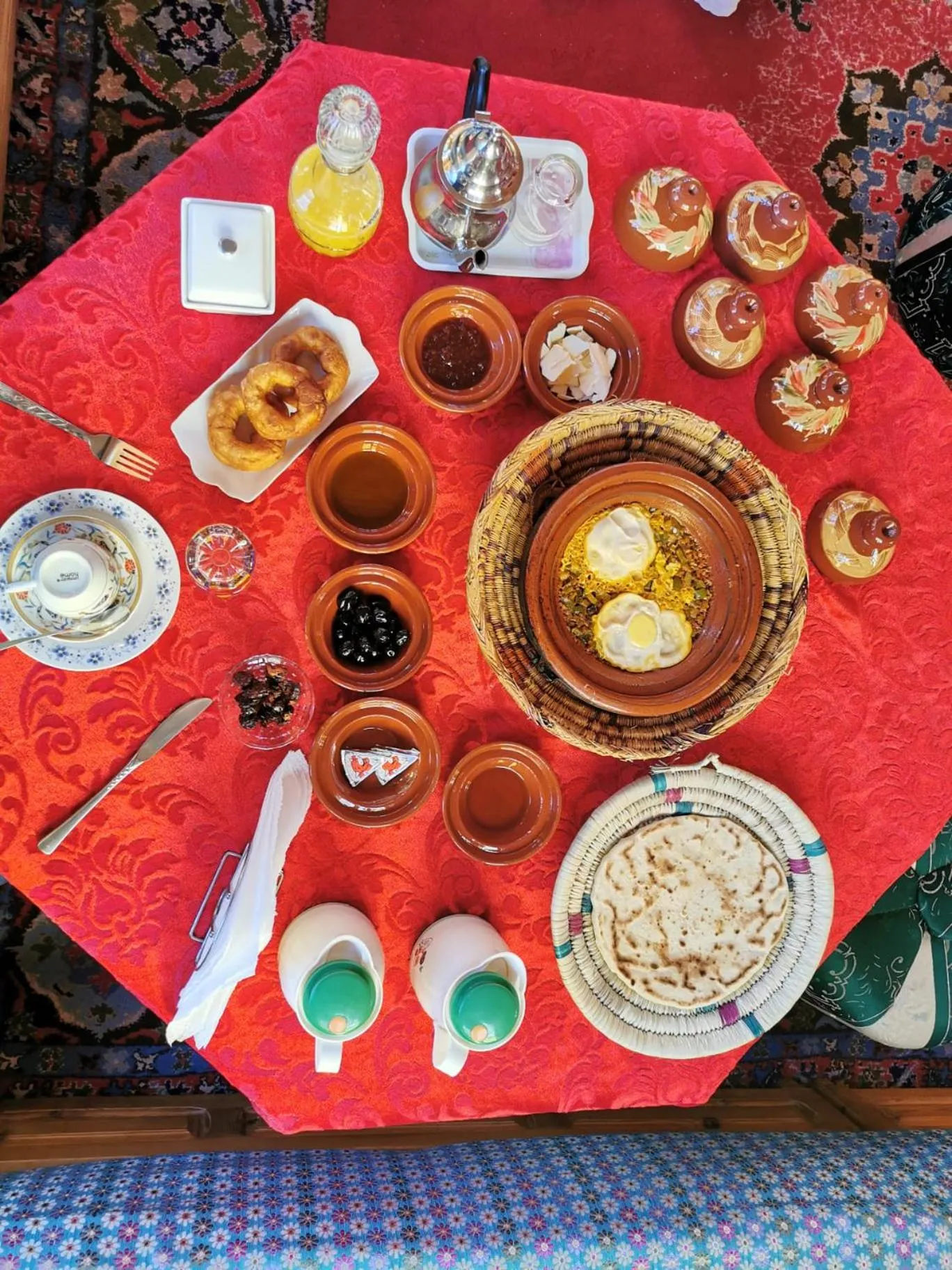 Restaurant/places to eat in Kasbah Elmehdaoui