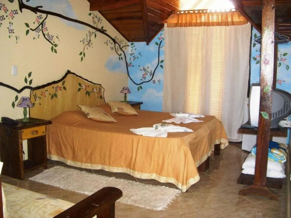 Photo of the whole room, Bed in Peruíbe Suíte Flat Hotel