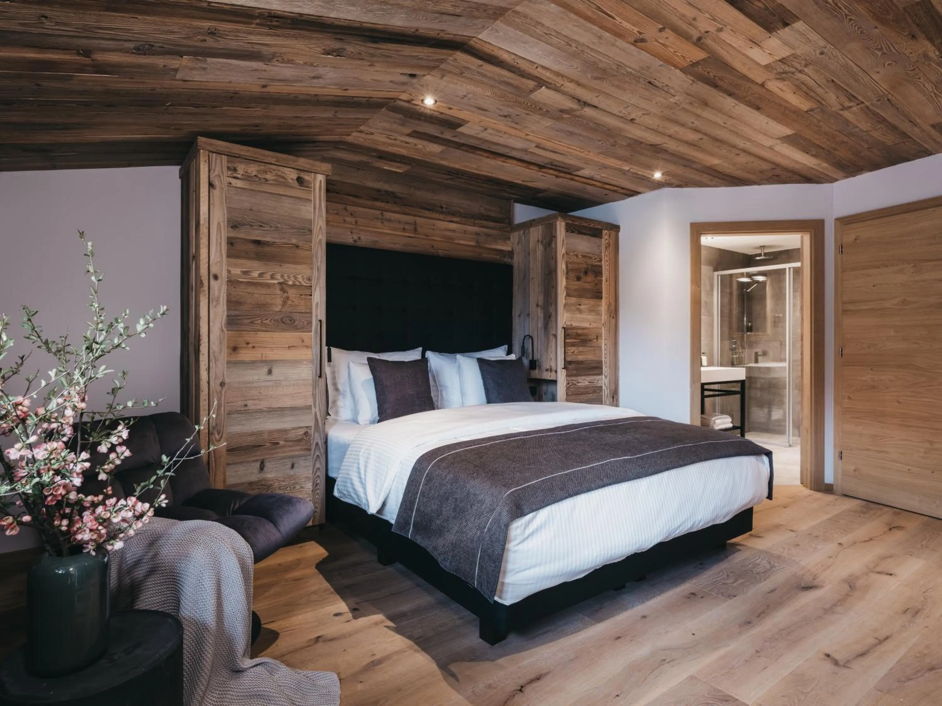 Bed in VAYA Zillertal