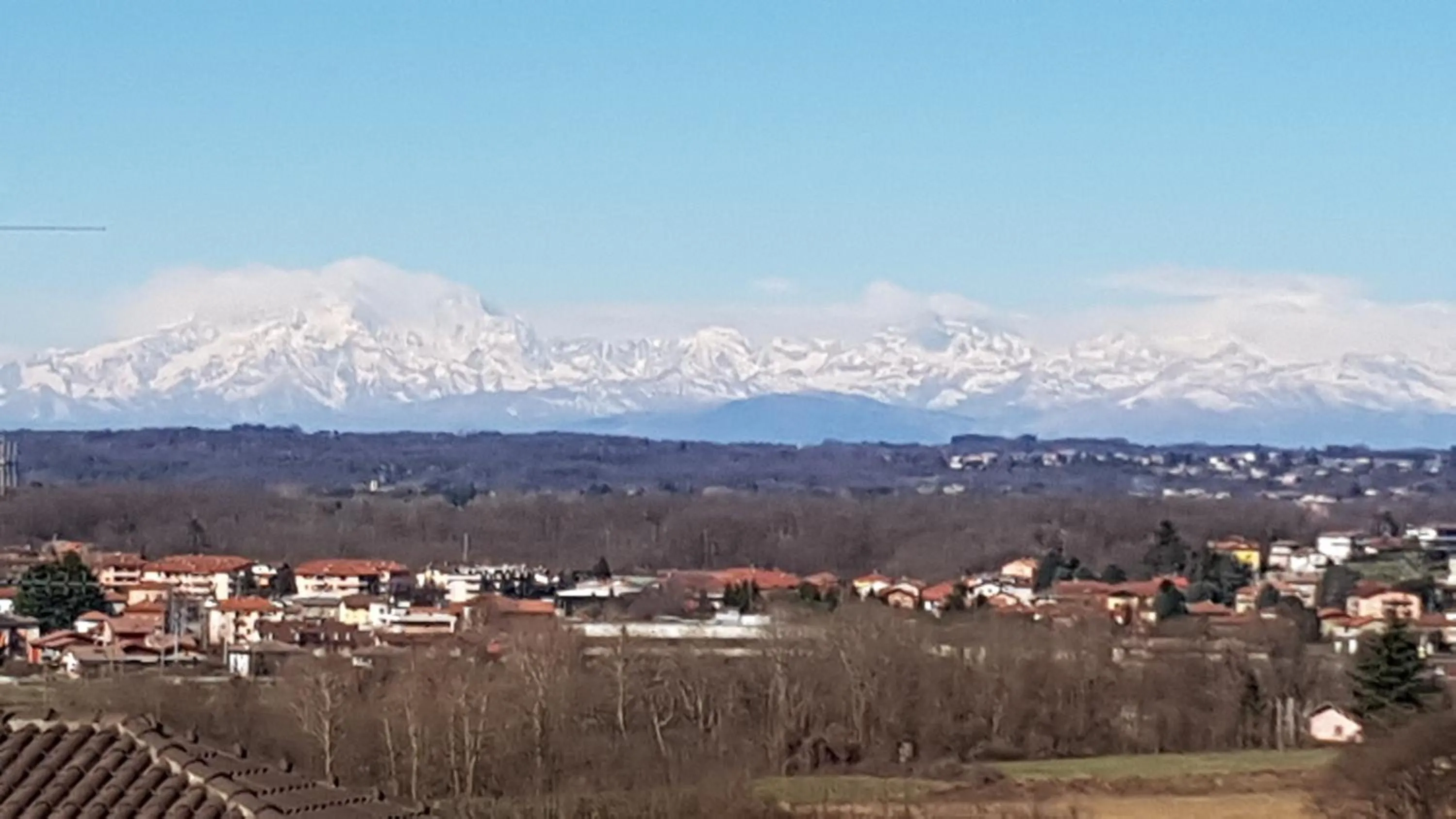 Mountain view in La Collina