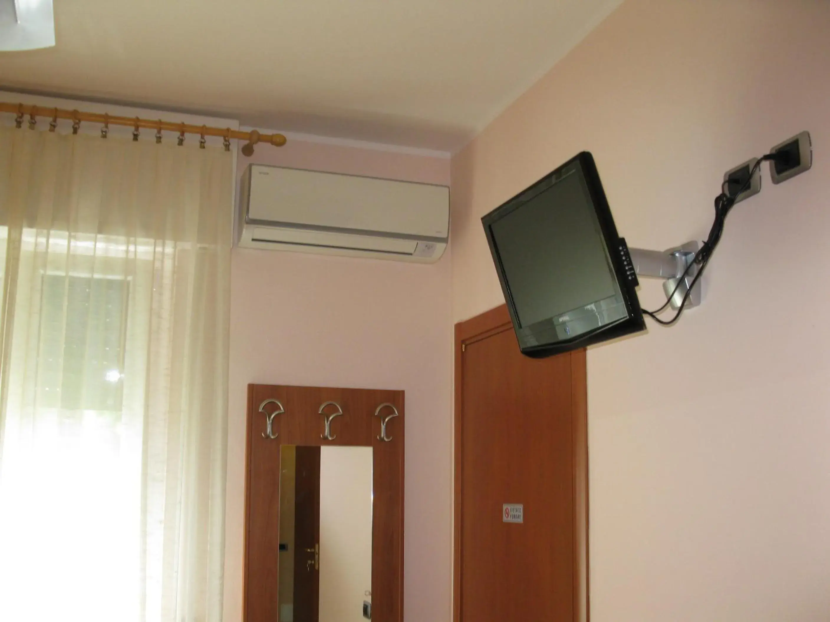 Deluxe Room (1 adult + 1 child) in La Collina Deluxe Room (1 adult + 1 child) in La Collina