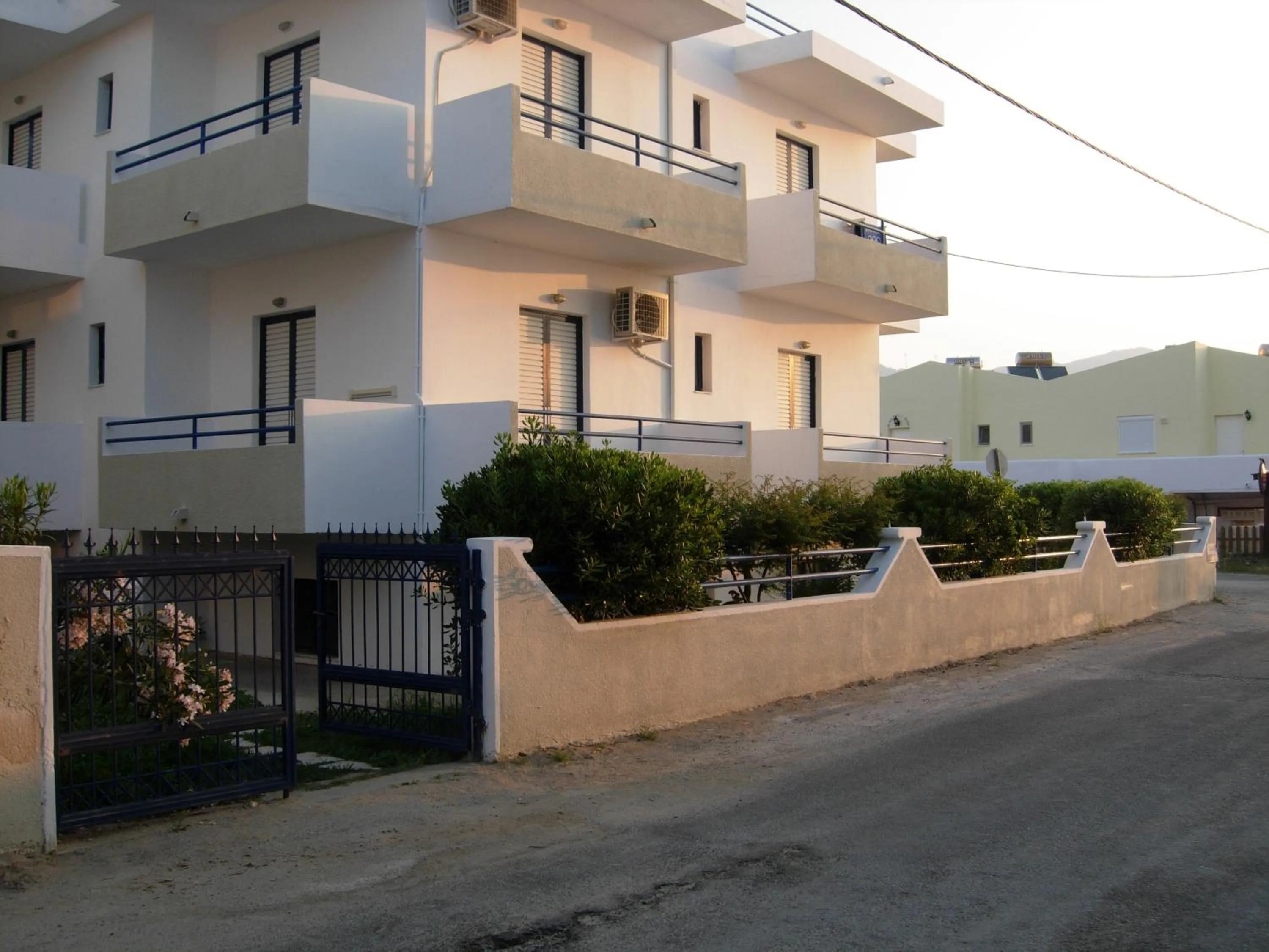 Facade/entrance in Philippos Studios & Apartments