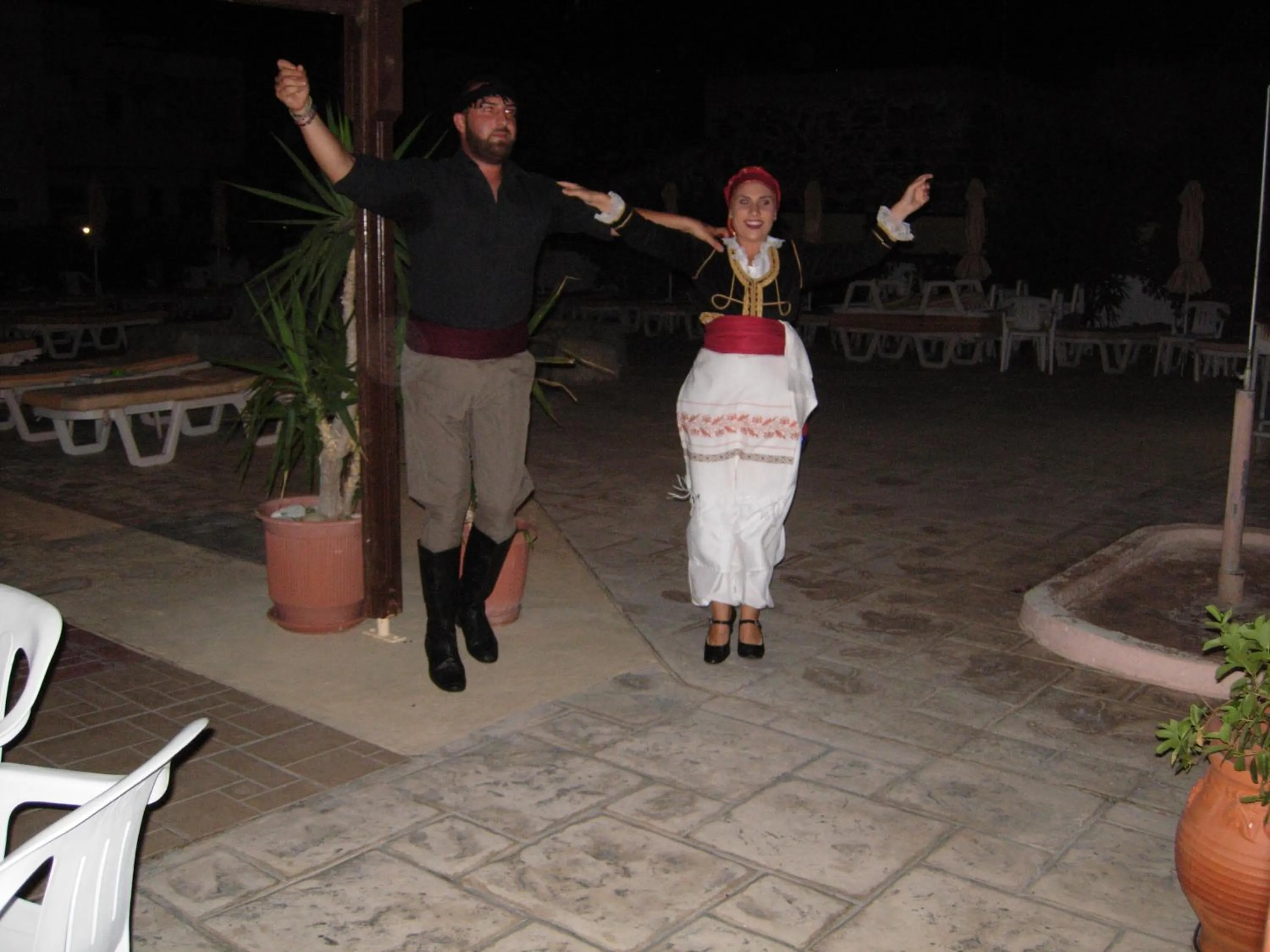 Evening entertainment in Philippos Studios & Apartments