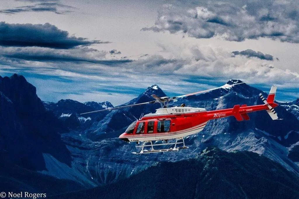 RidgeView Loft - Top Floor 2 Bed 2 Bath, Amazing Views