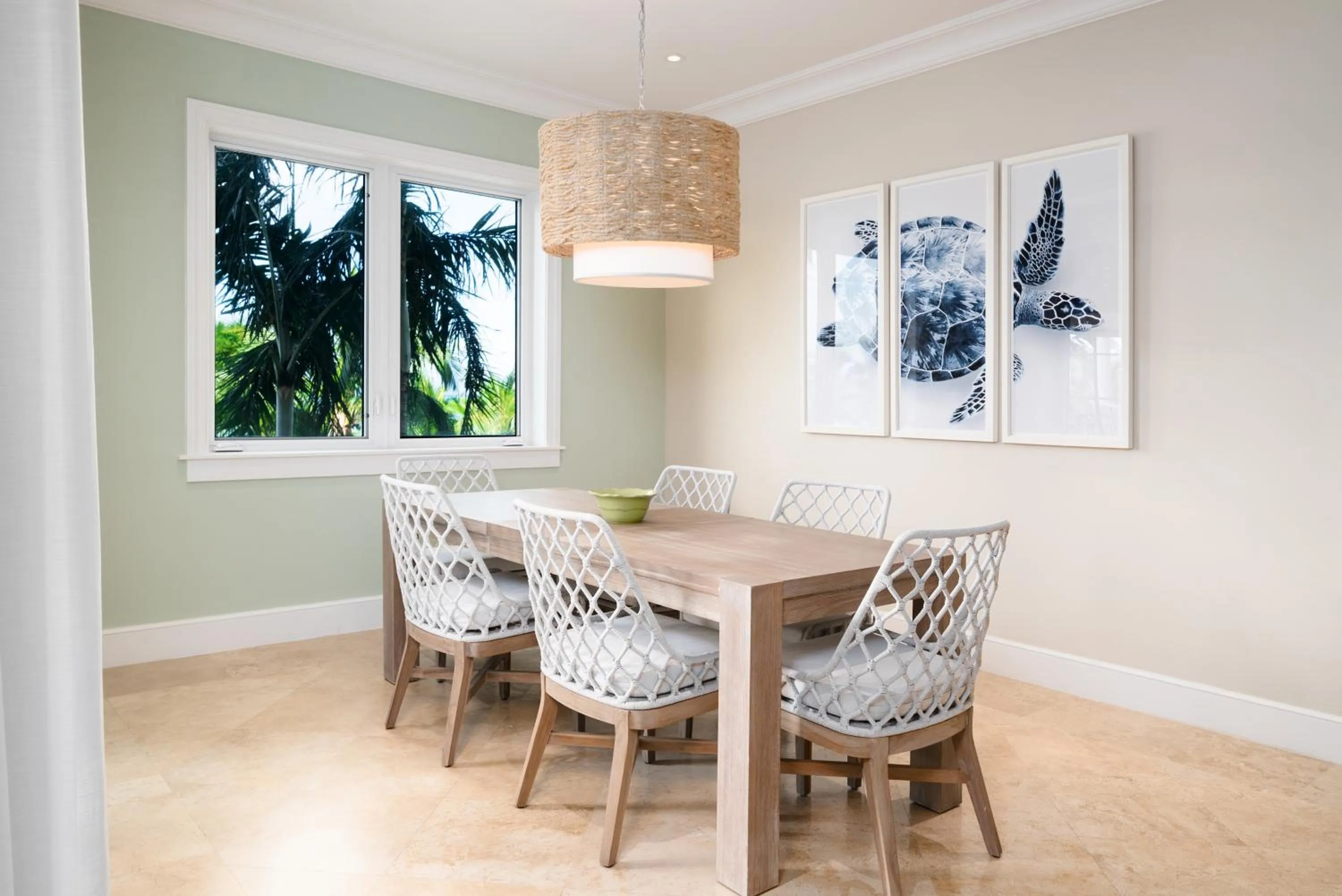 Dining area in The Regent Grand