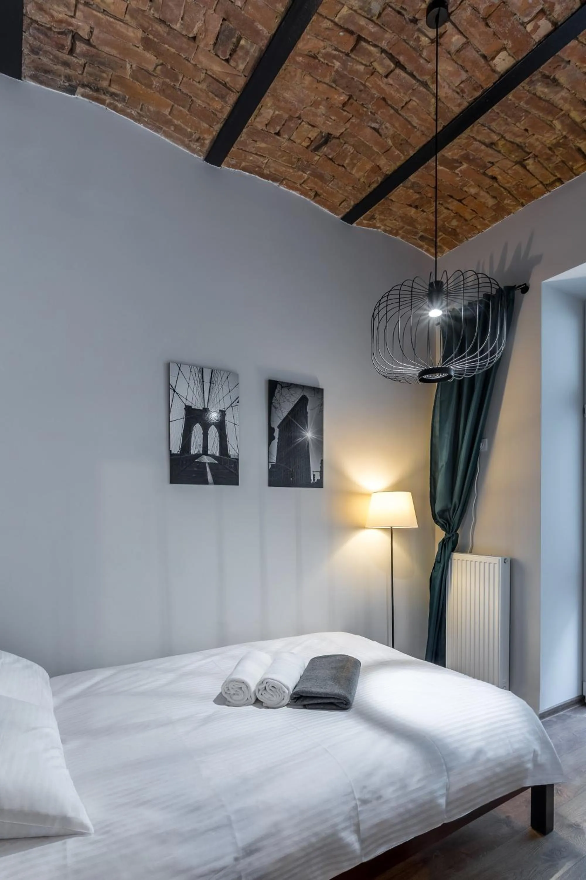 Bed in Apartamenty Centrum Częstochowa Stara Kamienica