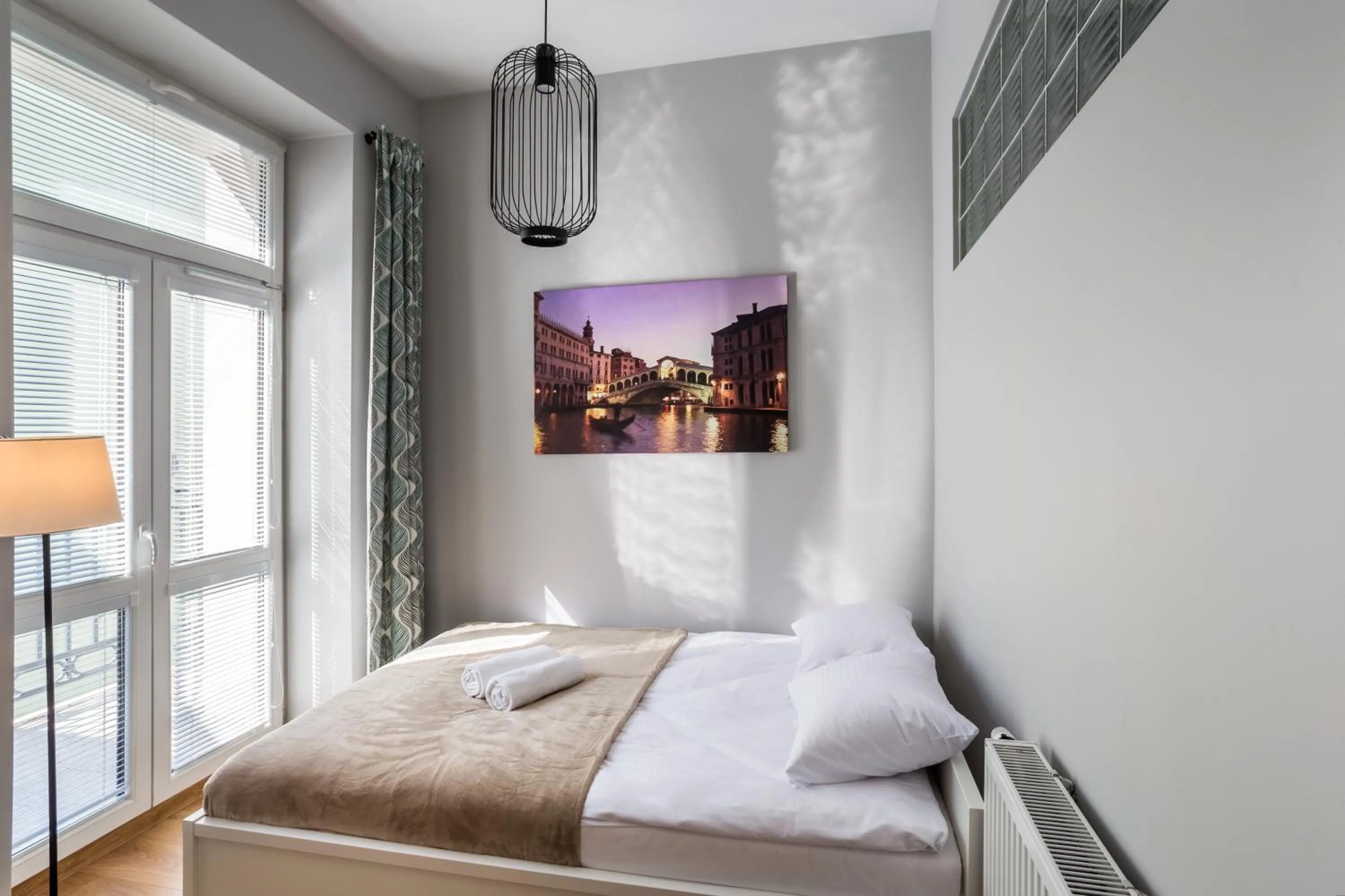 Bed in Apartamenty Centrum Częstochowa Stara Kamienica