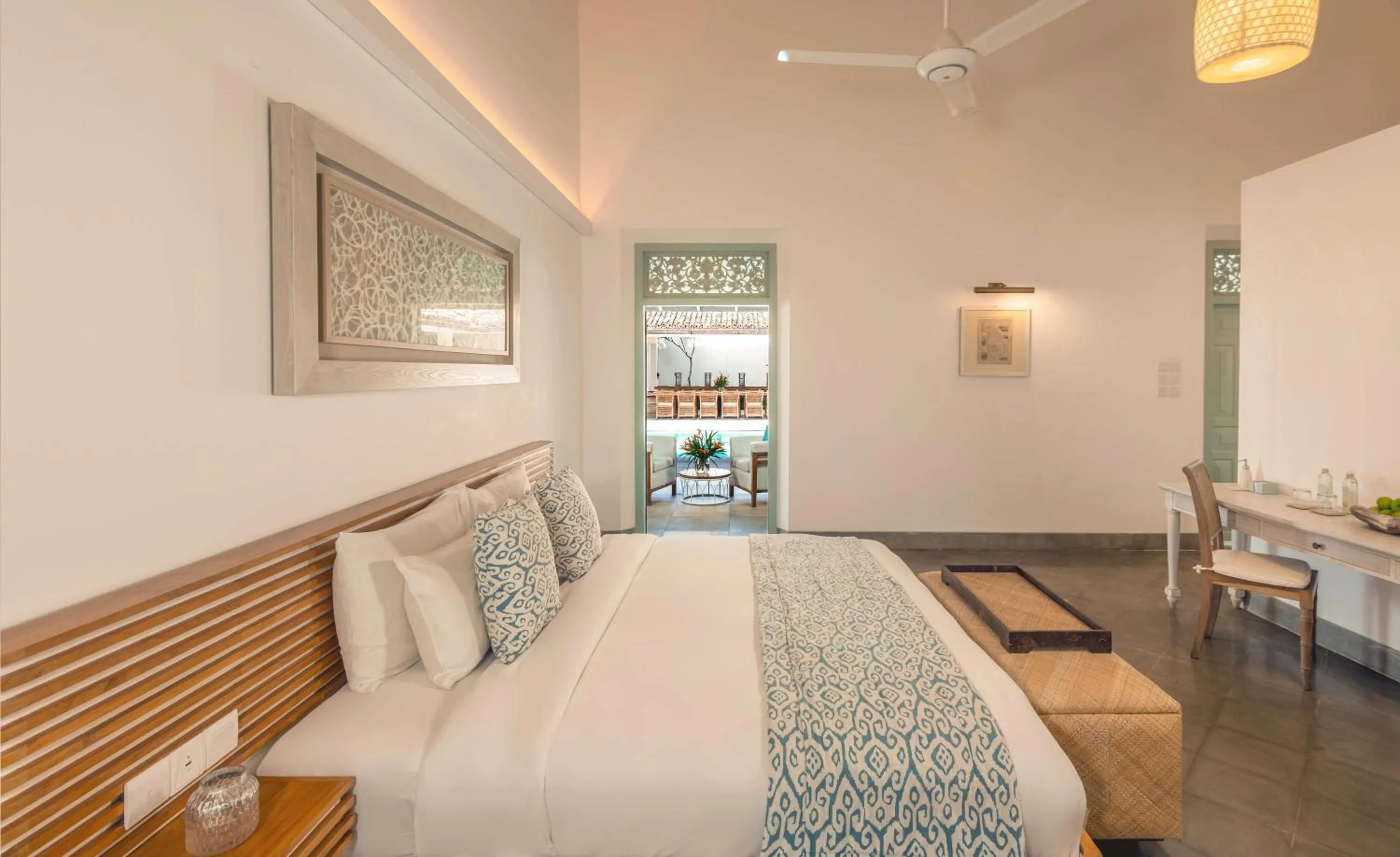 Toilet, Bed in Ishq Talpe