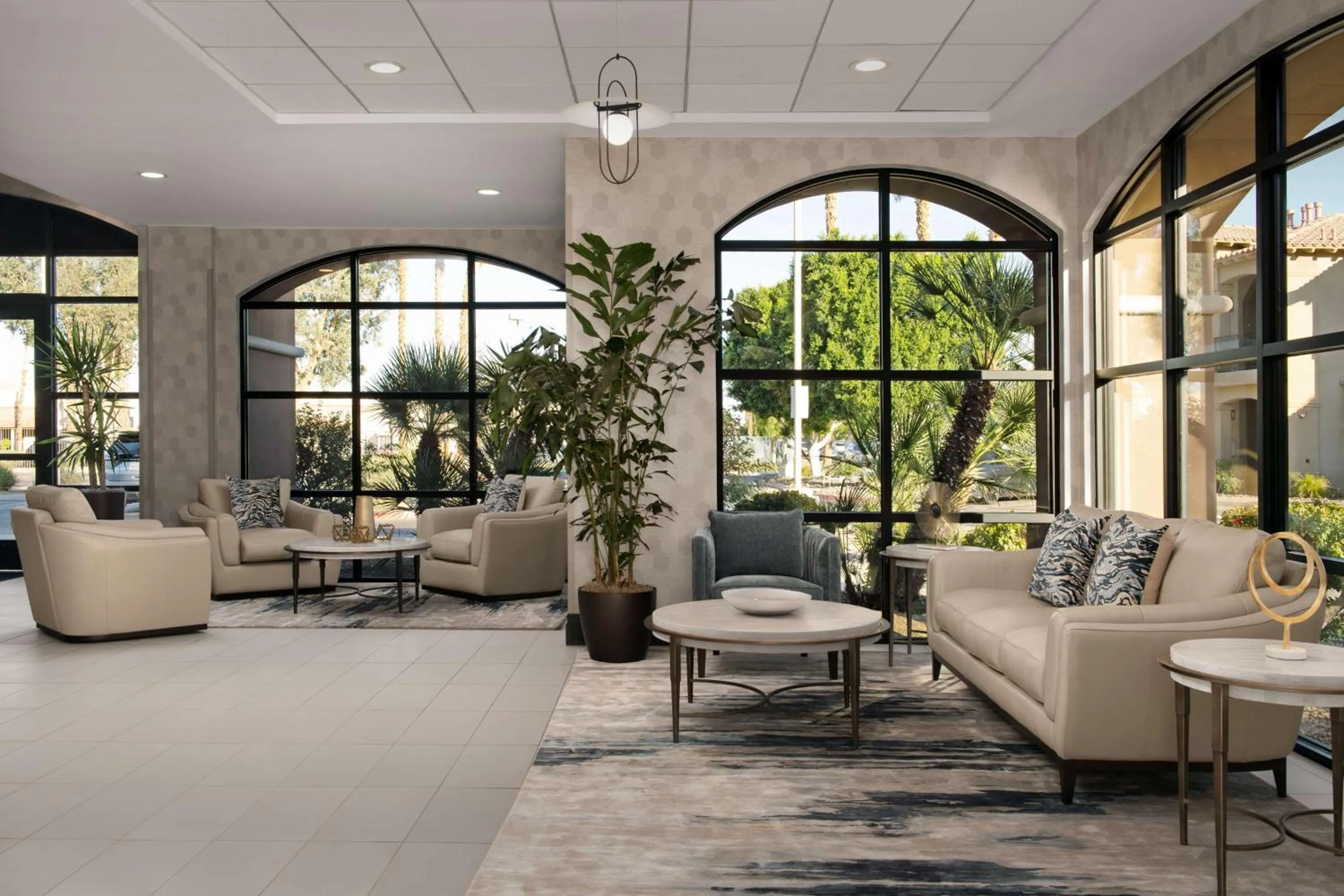 Lobby or reception in Embassy Suites La Quinta Hotel & Spa