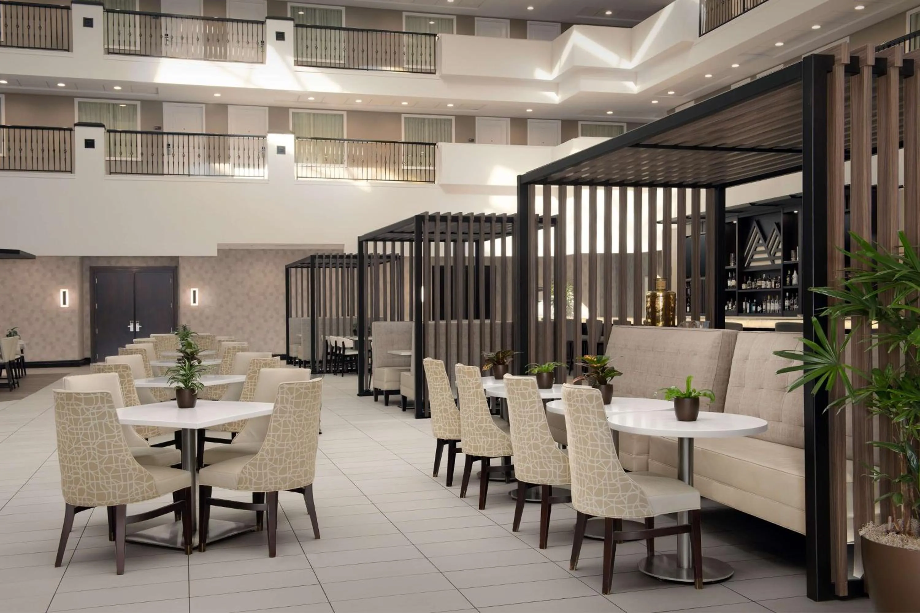 Lobby or reception in Embassy Suites La Quinta Hotel & Spa