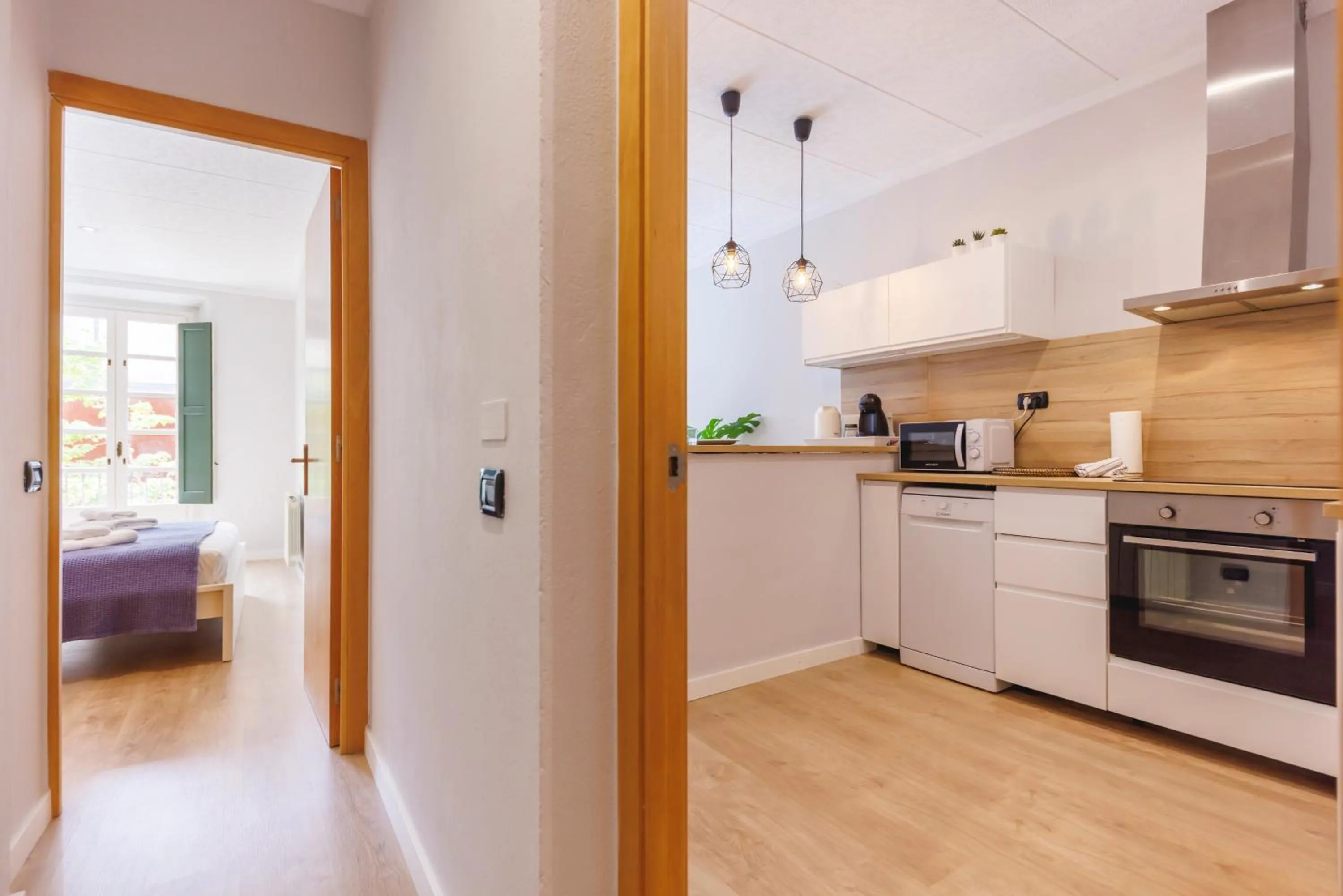 Photo of the whole room in Bravissimo Apartaments Mora 4