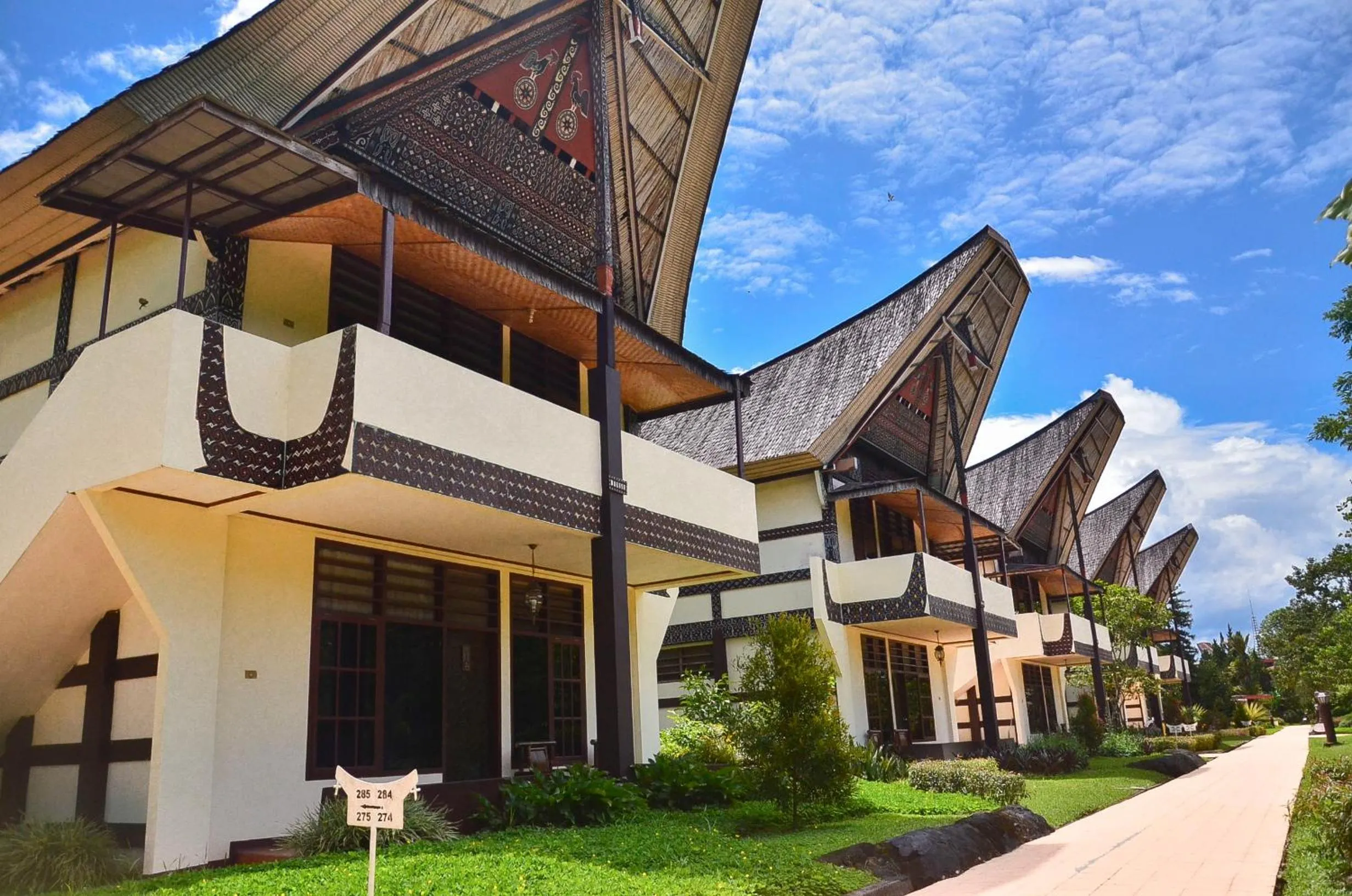 Property building in Toraja Misiliana Hotel