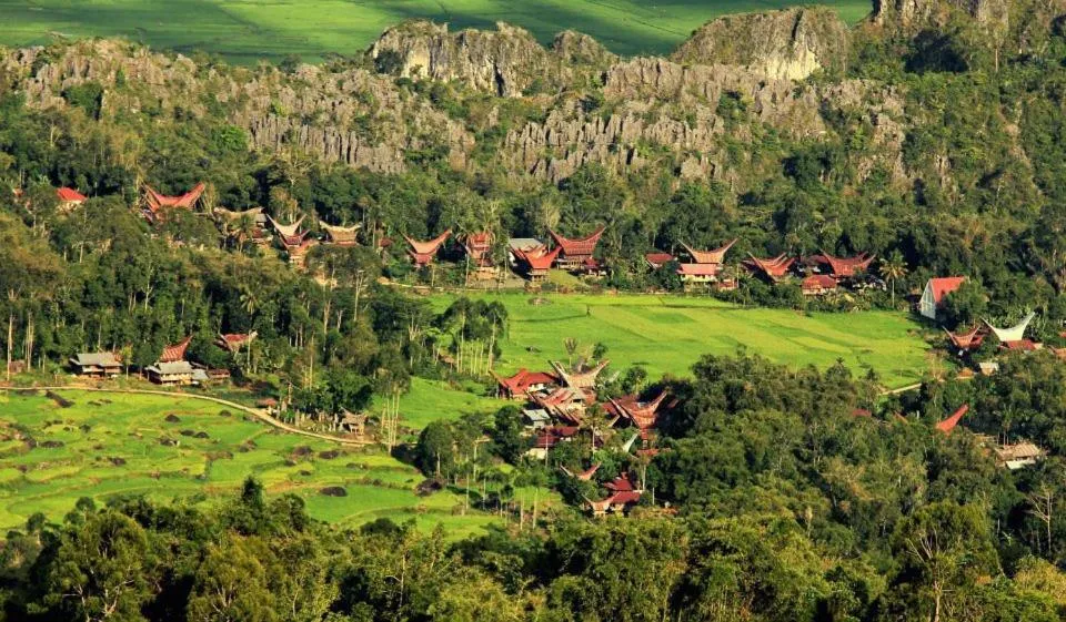 Nearby landmark in Toraja Misiliana Hotel