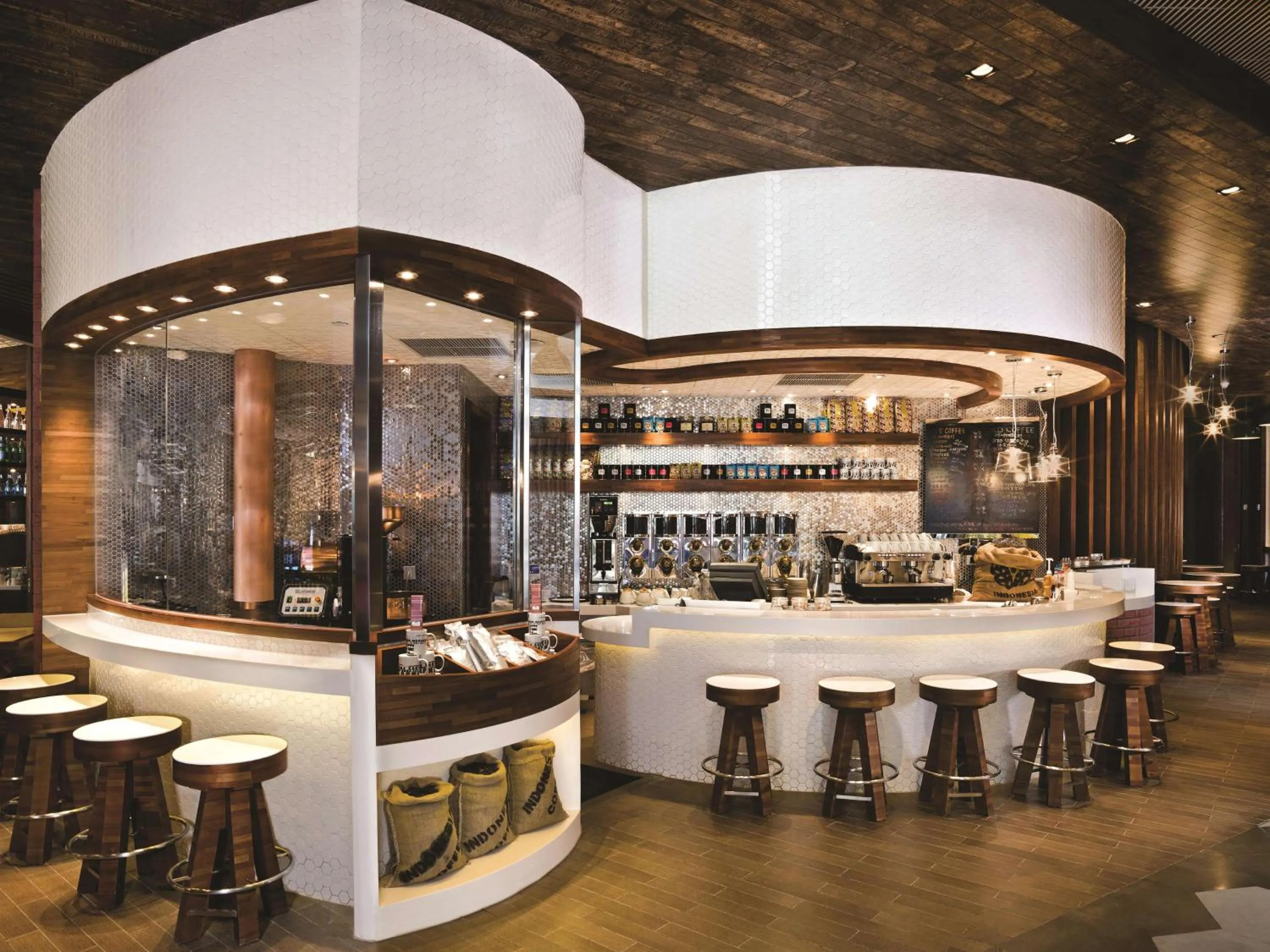 Restaurant/places to eat in Kerry Hotel Pudong, Shanghai - Indoor Connecting to Shanghai New International Expo Centre