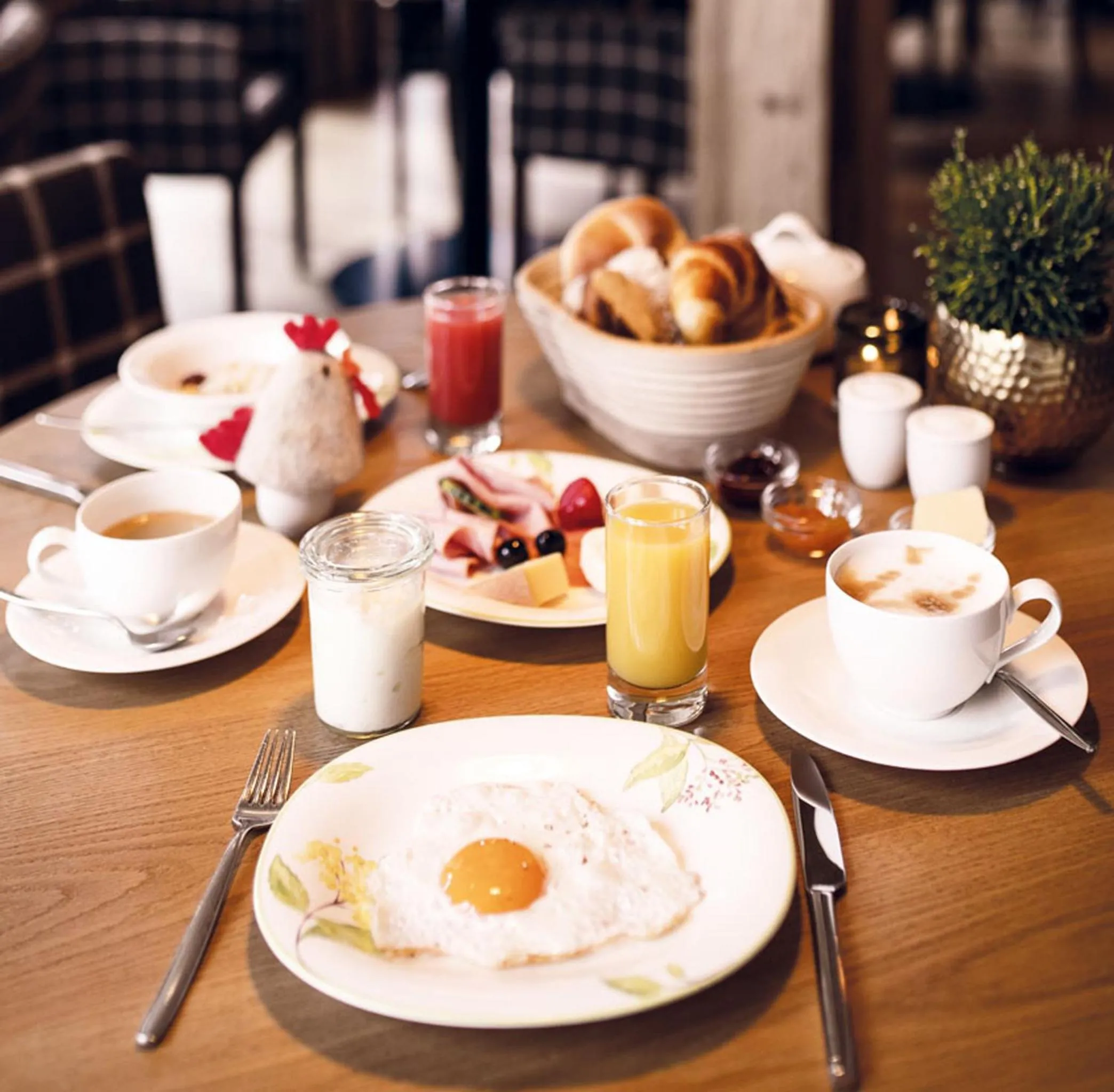 Breakfast in Hotel Gotthard
