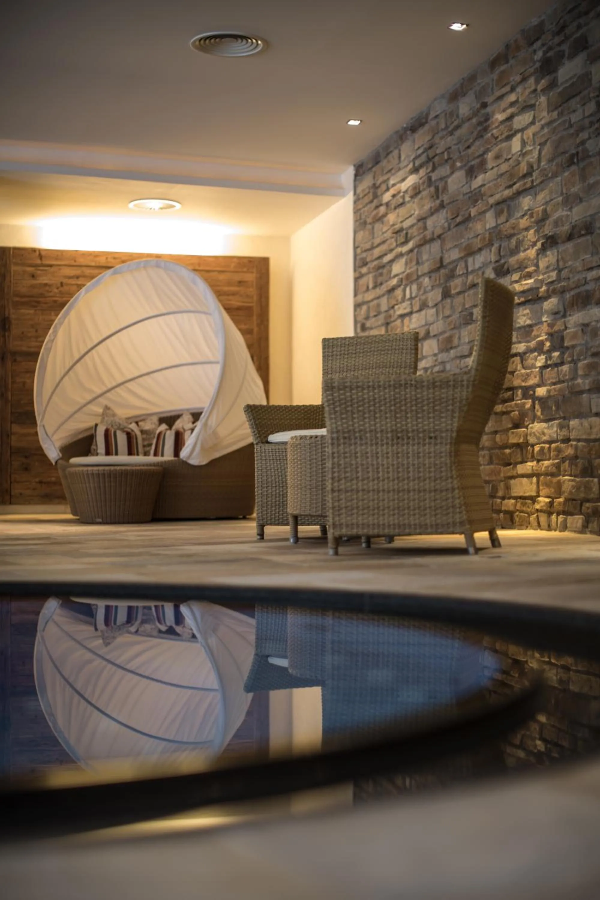 Swimming pool in Hotel Gotthard