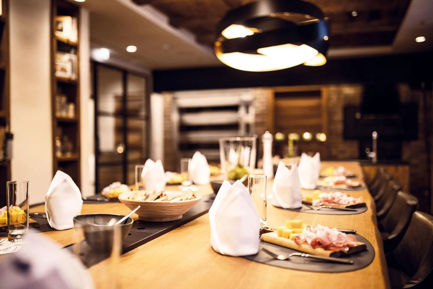 Restaurant/places to eat in Hotel Gotthard