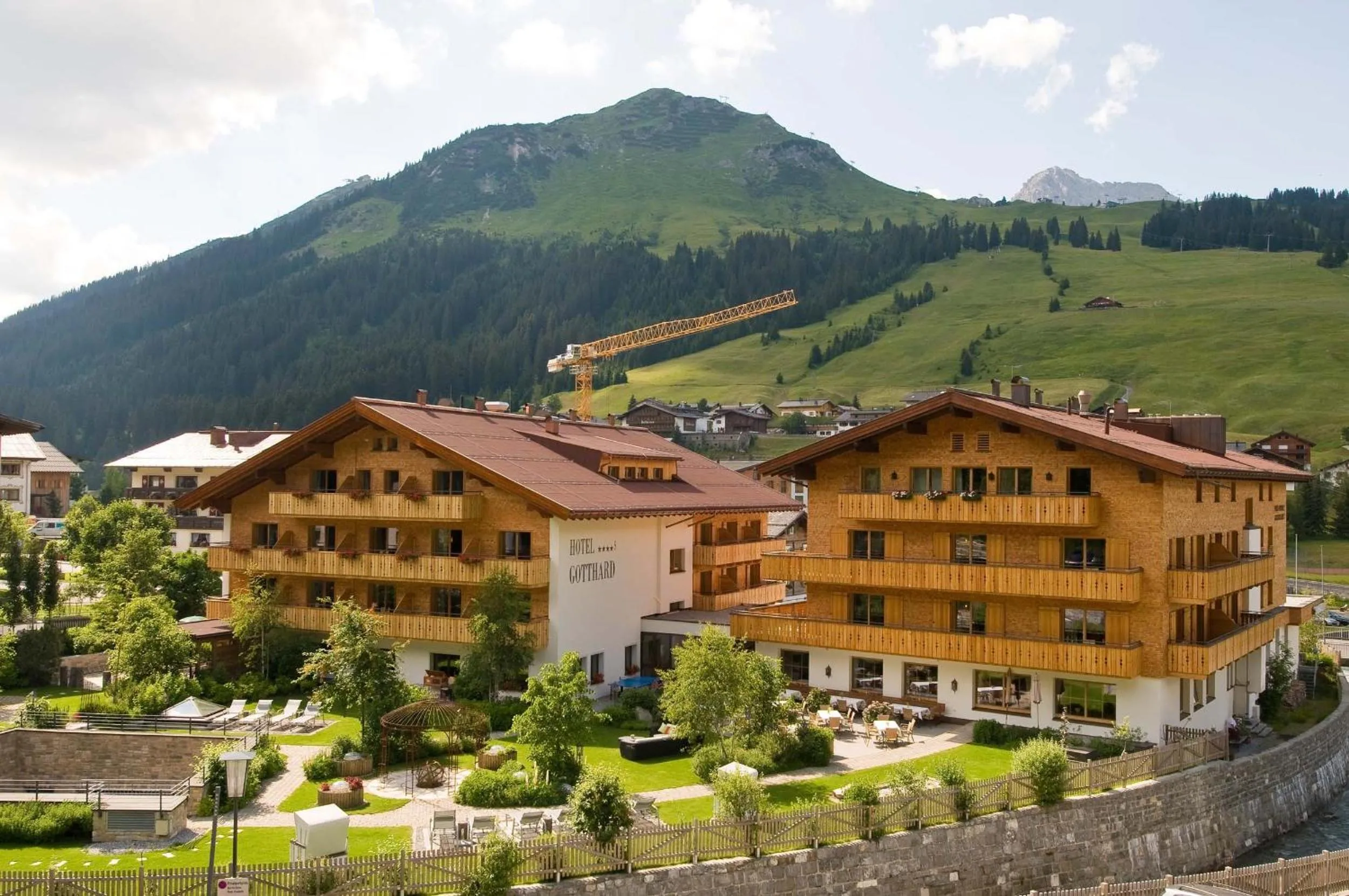 Facade/entrance in Hotel Gotthard