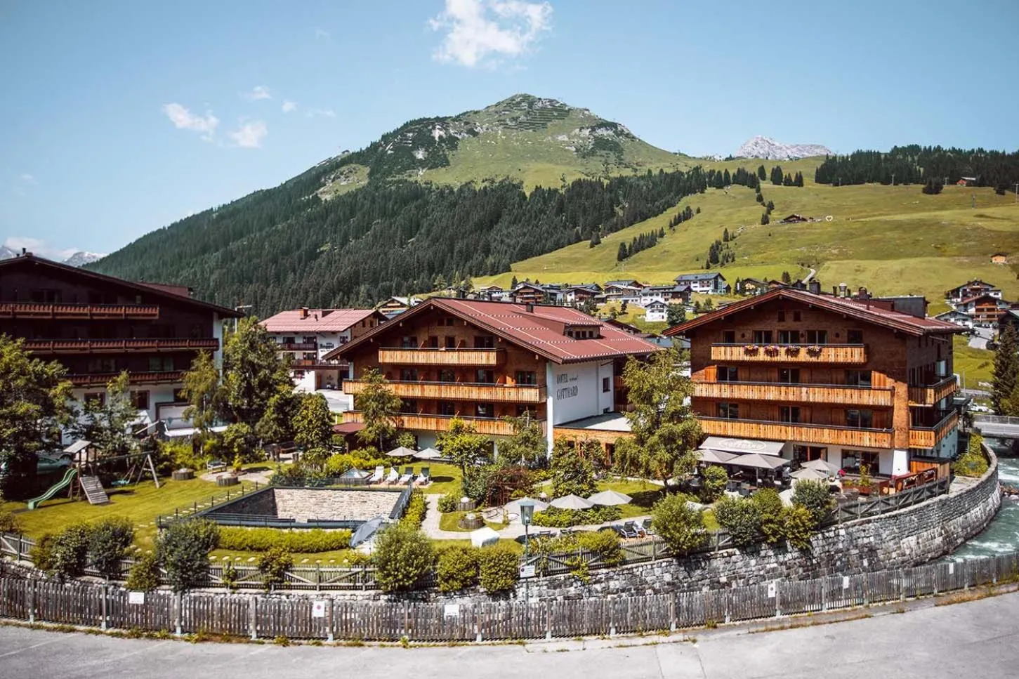 Property building in Hotel Gotthard