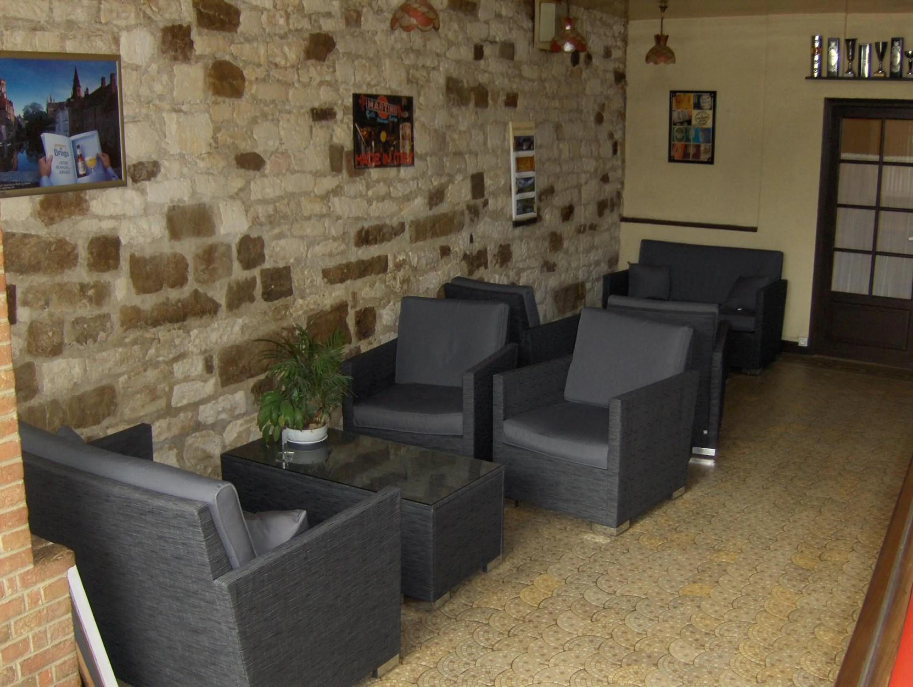 Lounge or bar in La Tour de Crecy
