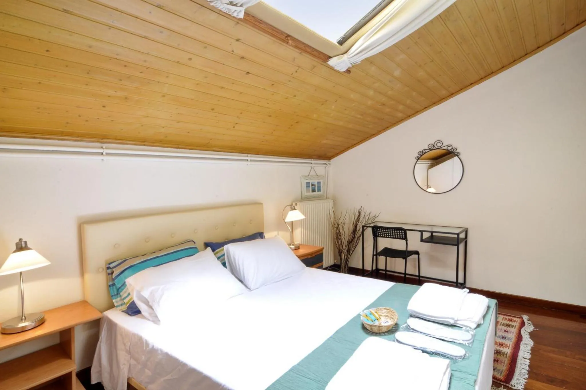 Bedroom, Bed in San Rocco Apartment