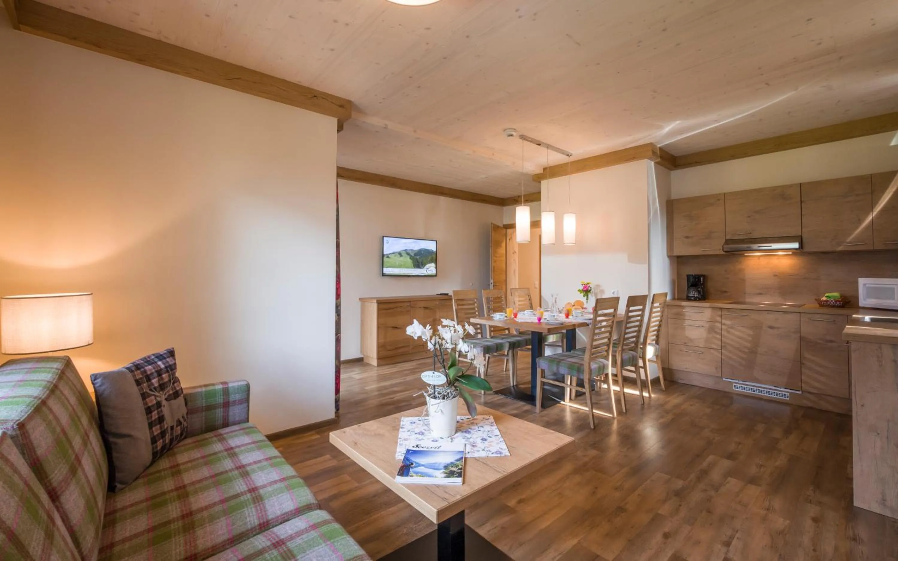 Photo of the whole room in Appartements Rofan