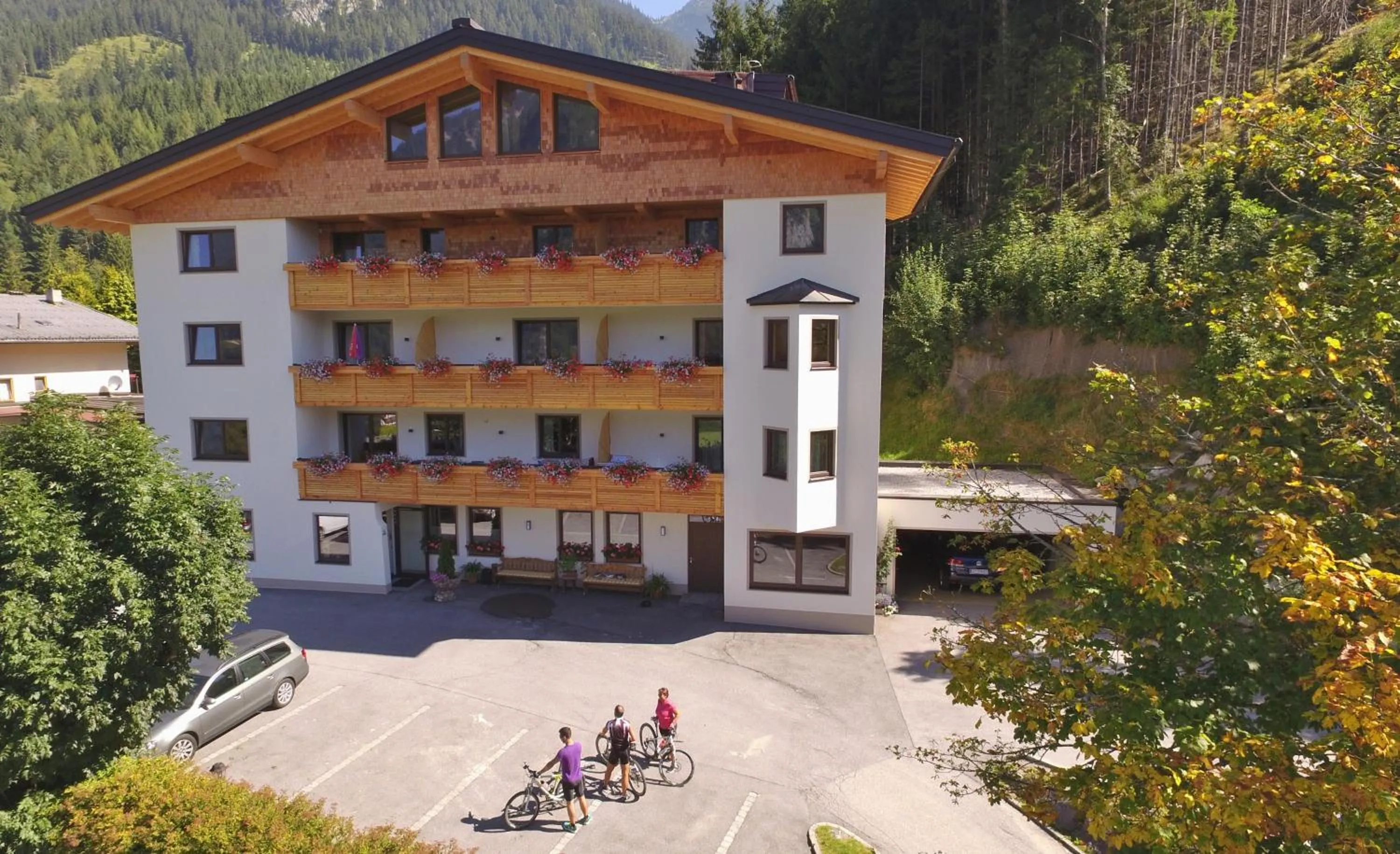 Property building in Appartements Rofan