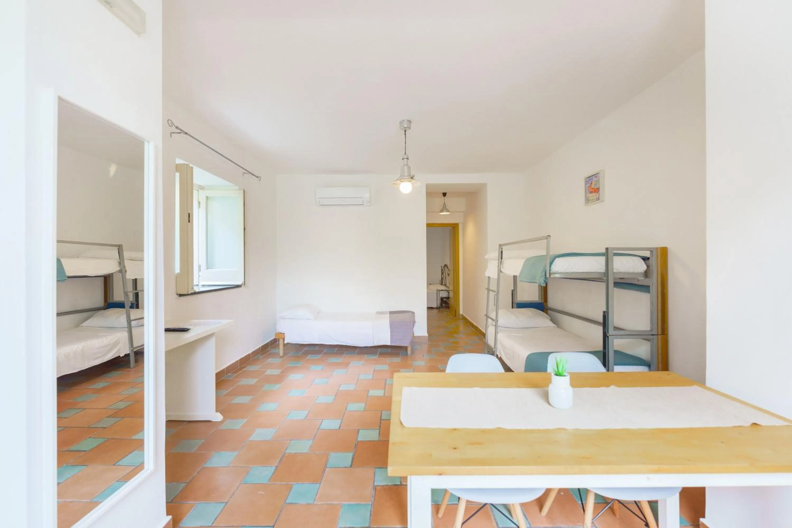 Photo of the whole room, Bed in Le Grand Bleu - Gioia Apartments