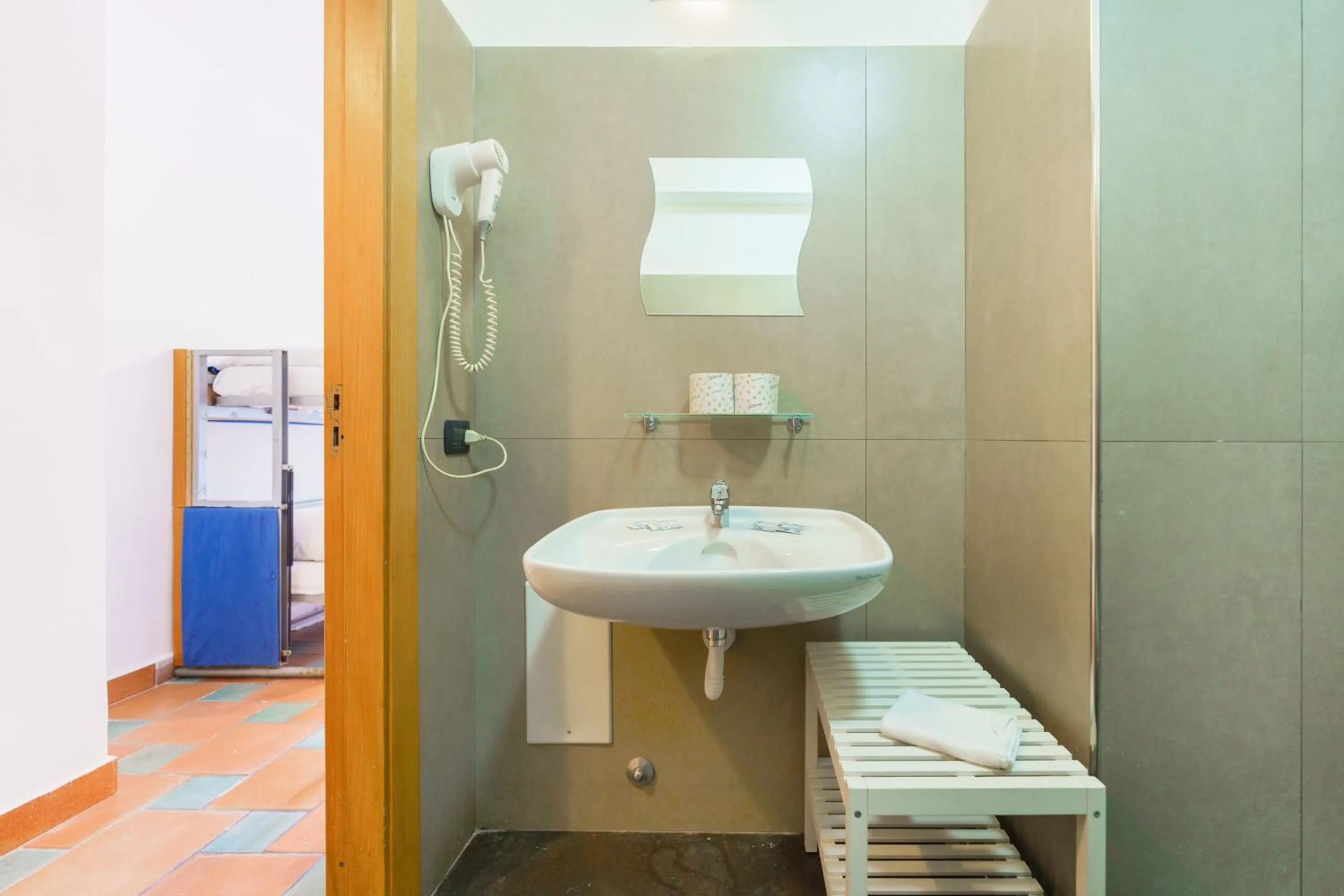 Bathroom in Le Grand Bleu - Gioia Apartments