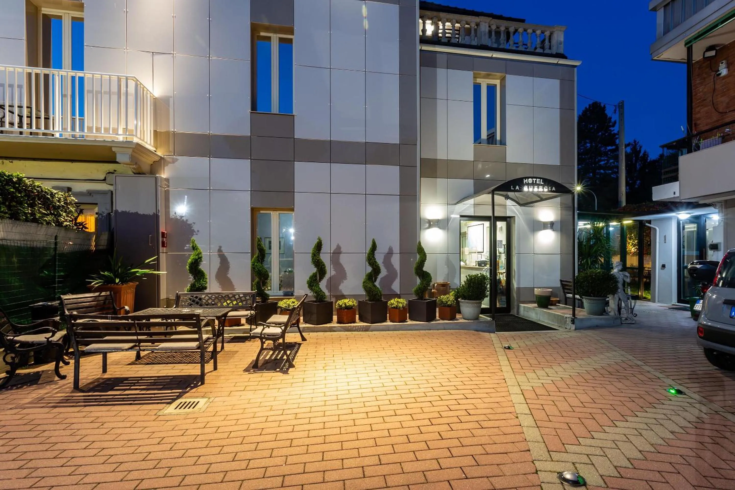 Property building in Hotel La Quercia