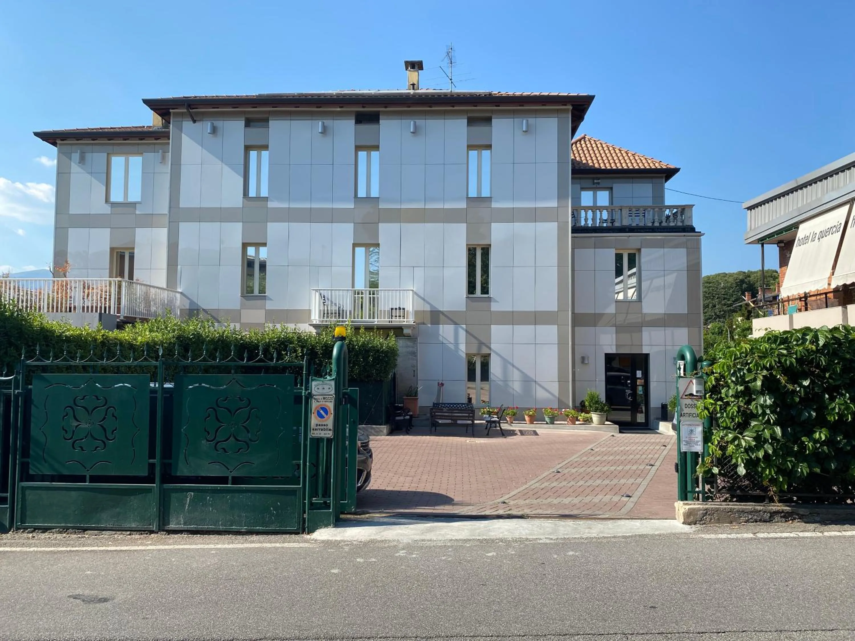 Property building in Hotel La Quercia