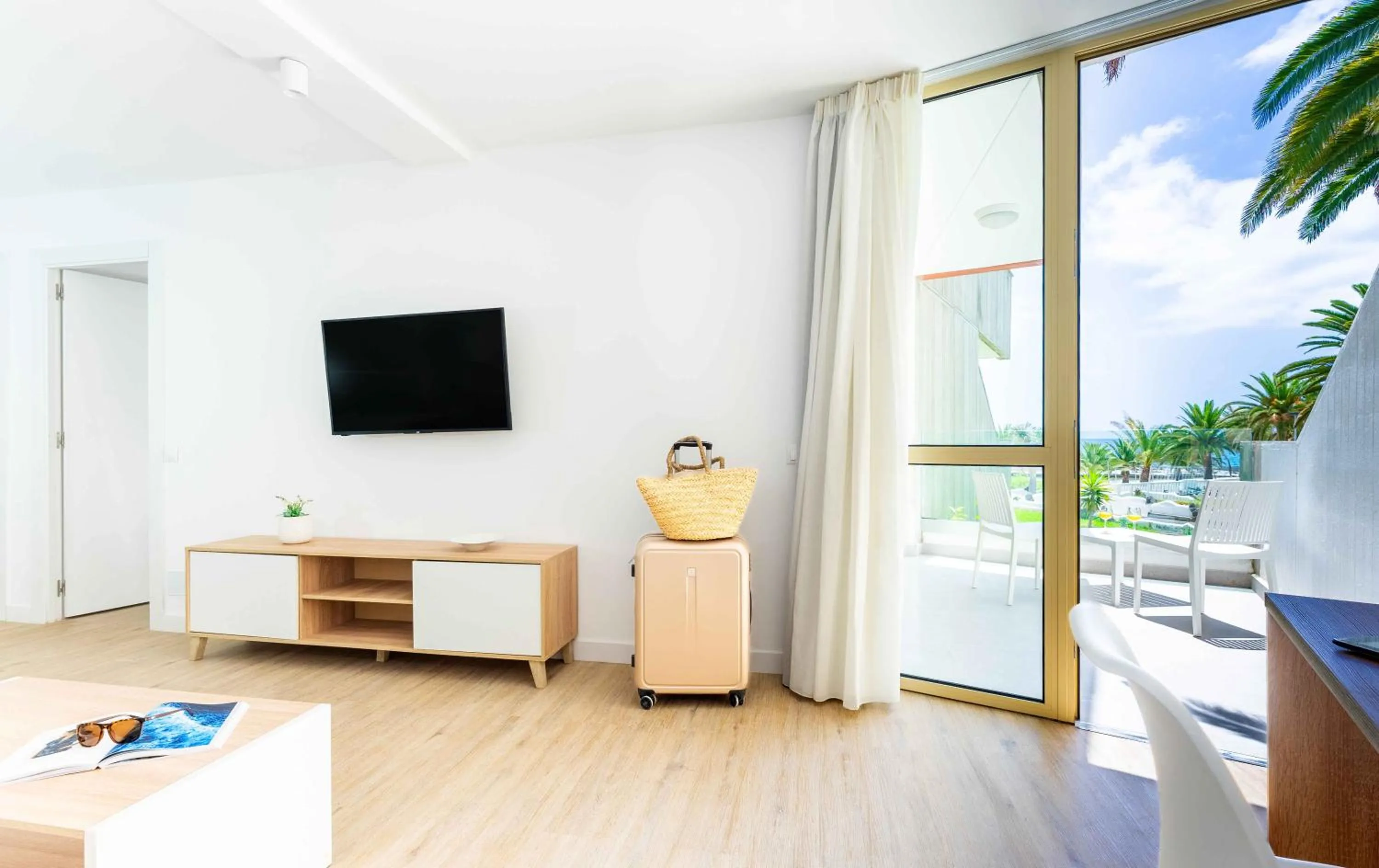 TV and multimedia in Ona Alborada