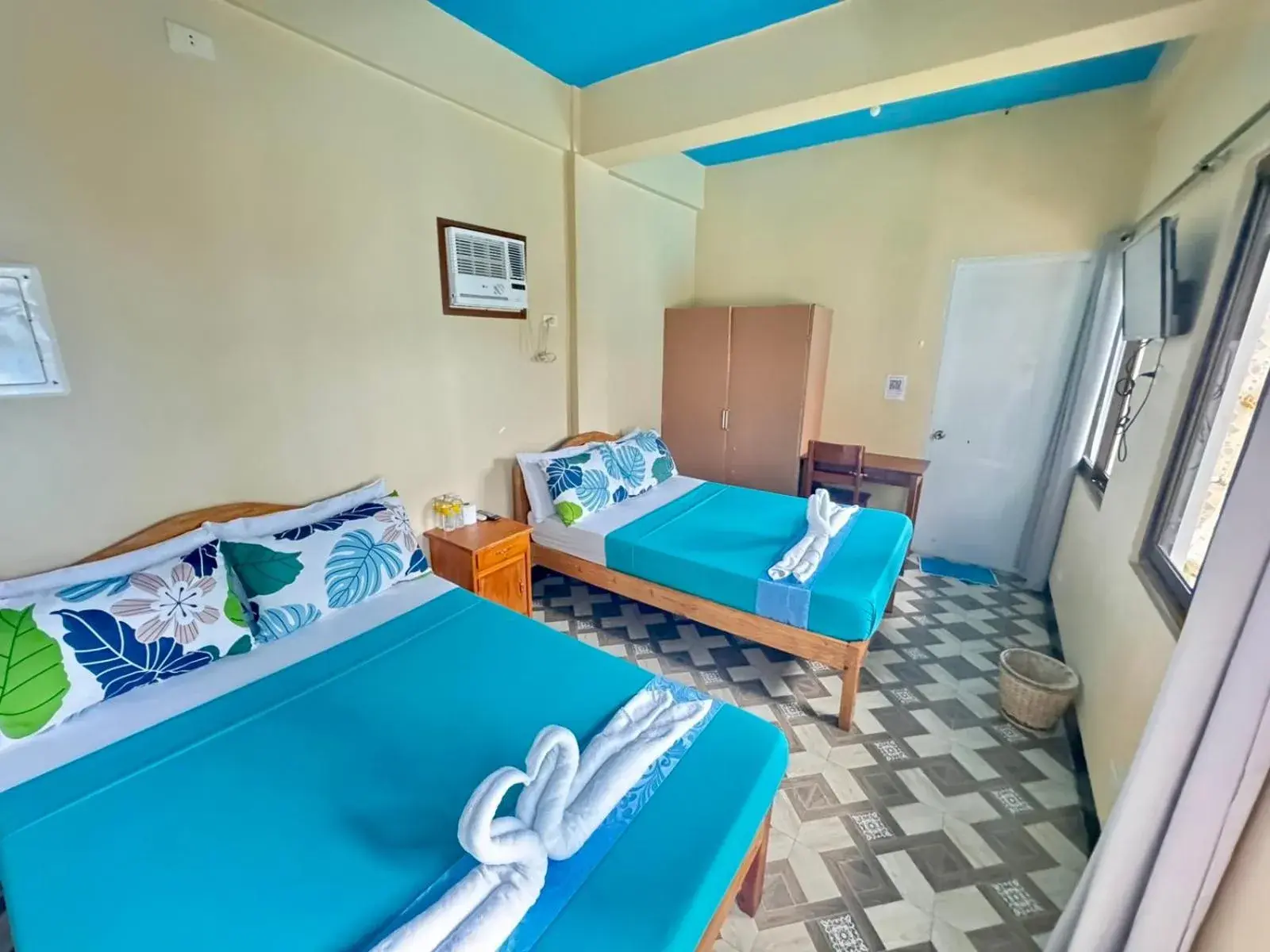 Economy Quadruple Room in Mariner's Pension House Economy Quadruple Room in Mariner's Pension House