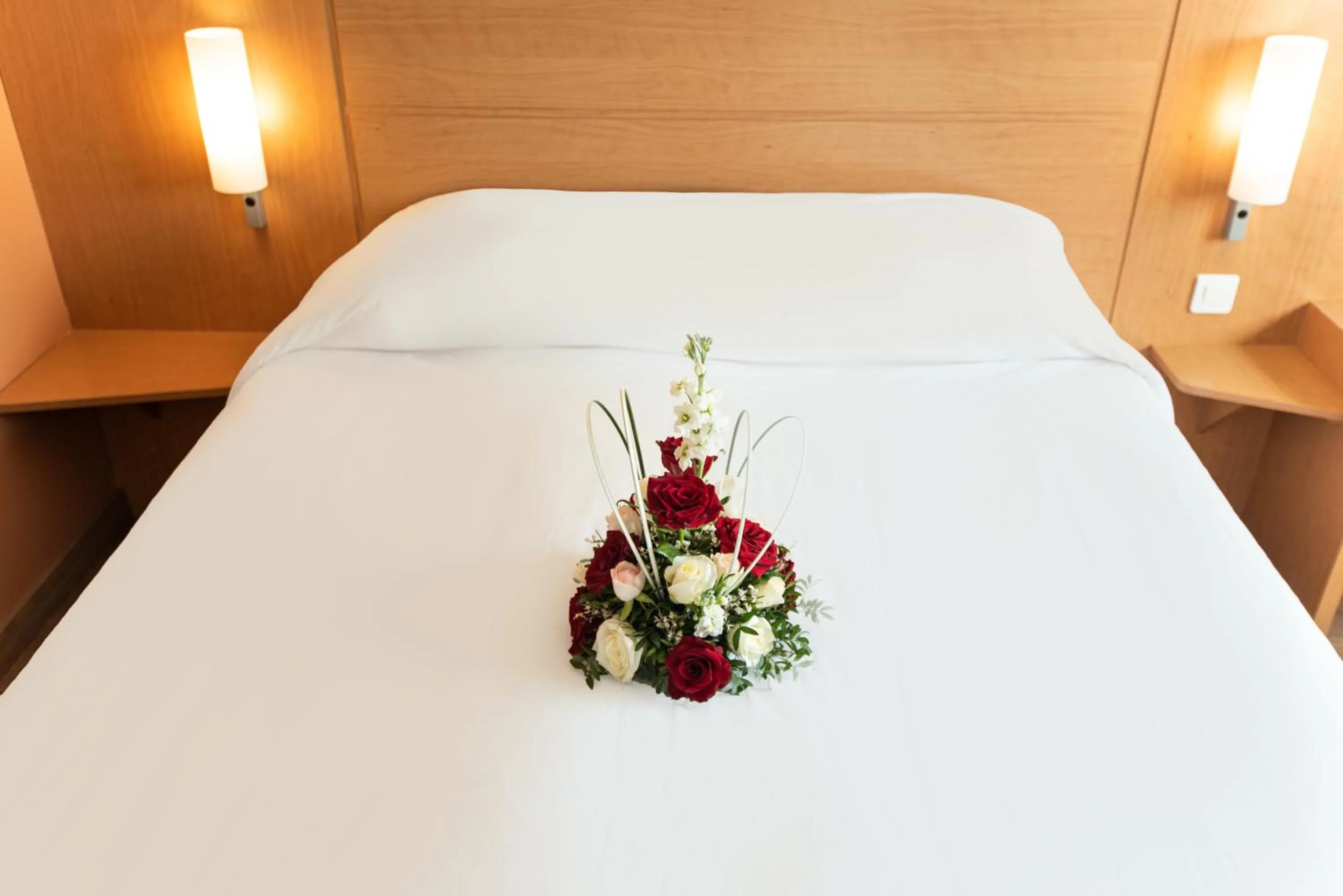 Bed in Ibis Tanger City Center