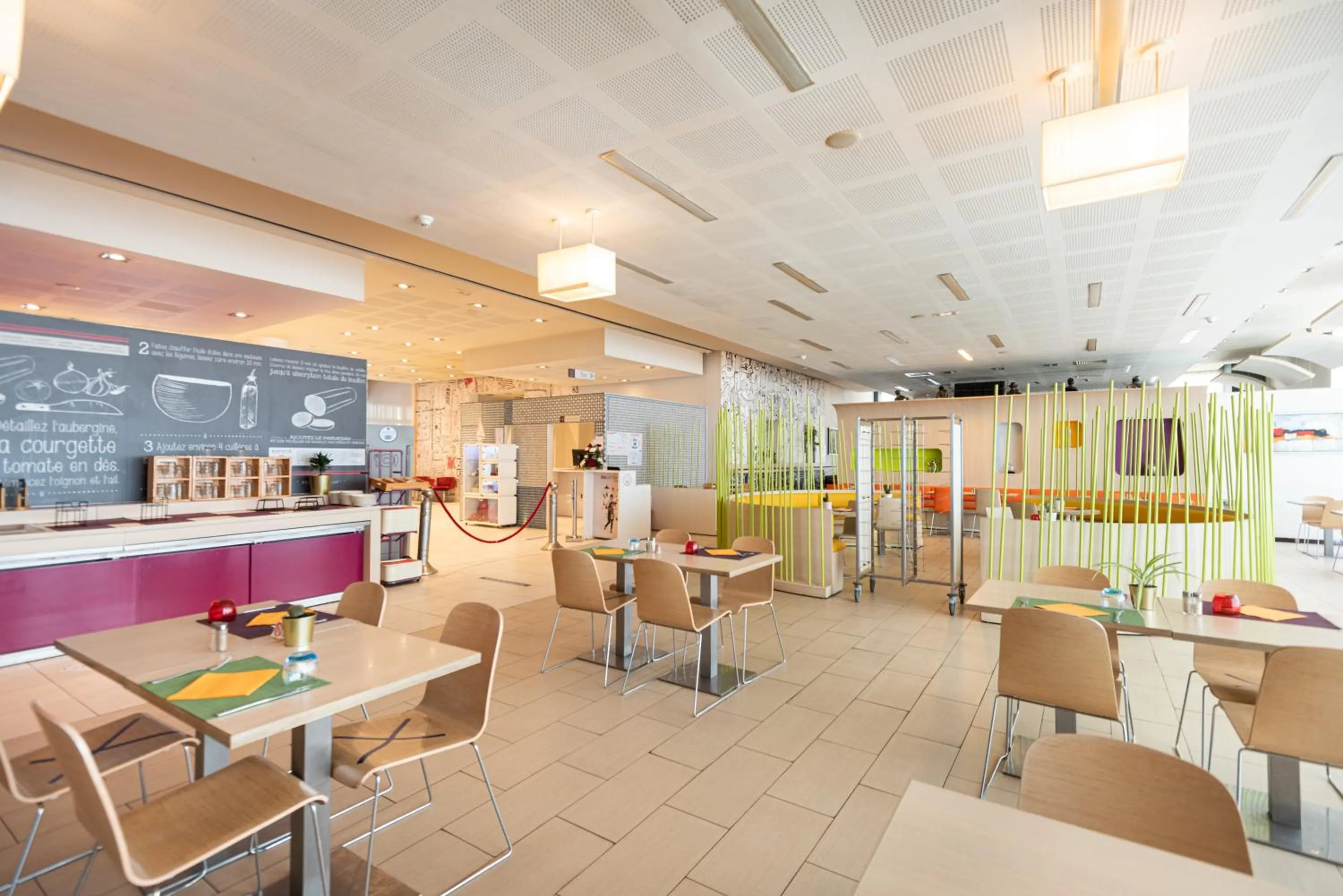 Restaurant/places to eat in Ibis Tanger City Center