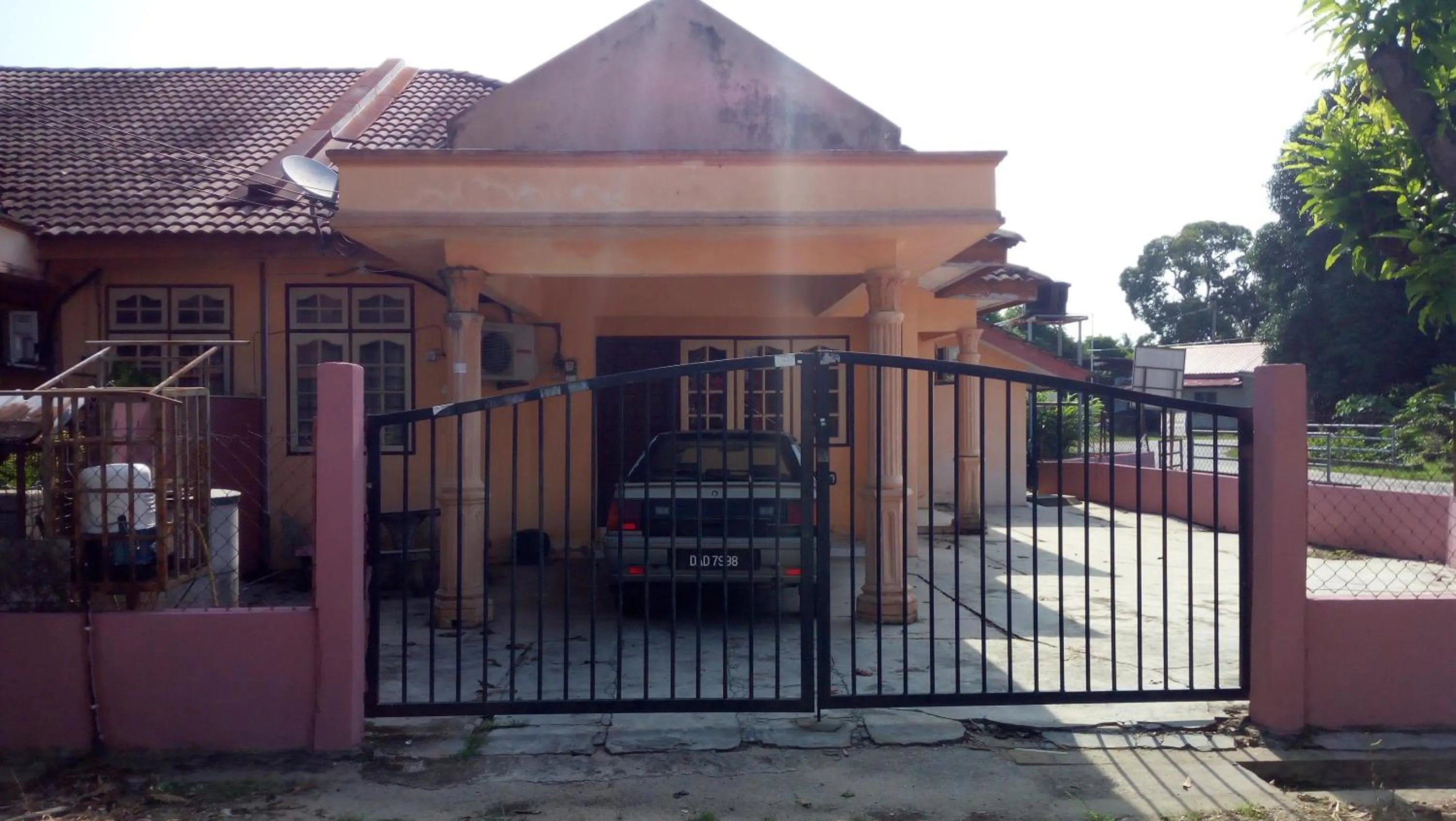 Property building in Shima Homestay