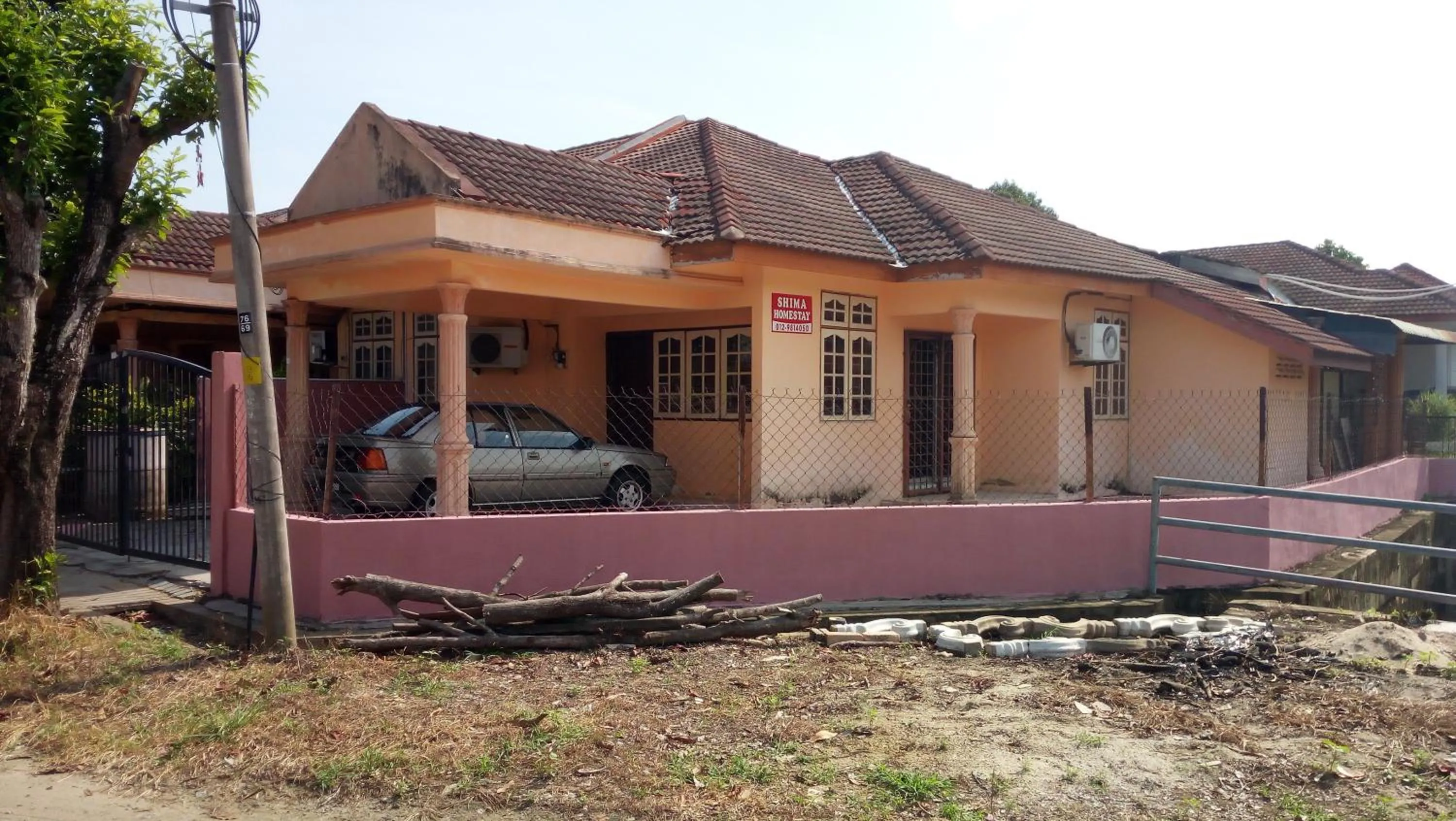Living room in Shima Homestay
