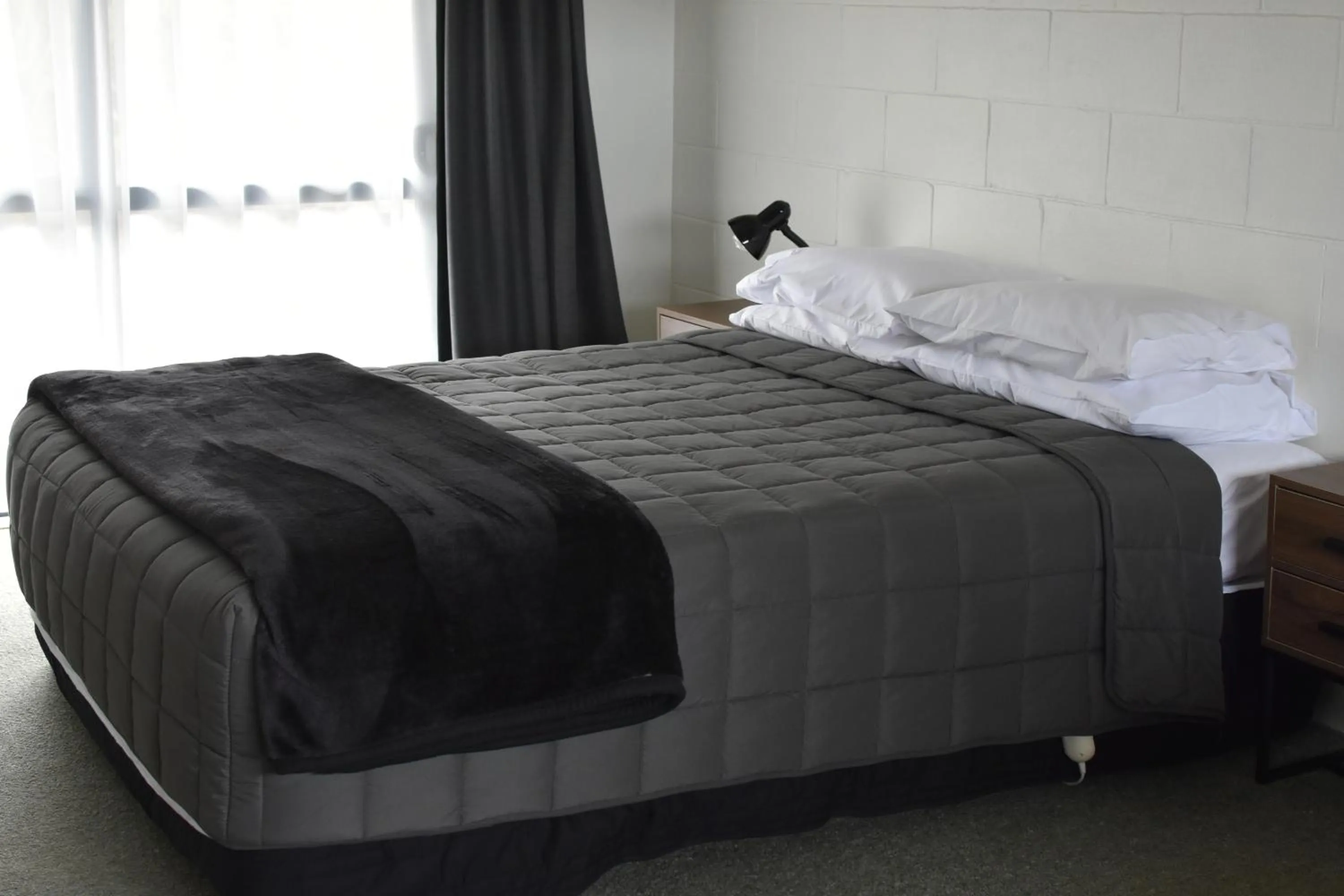 Bed in Mountain Heights Lodge