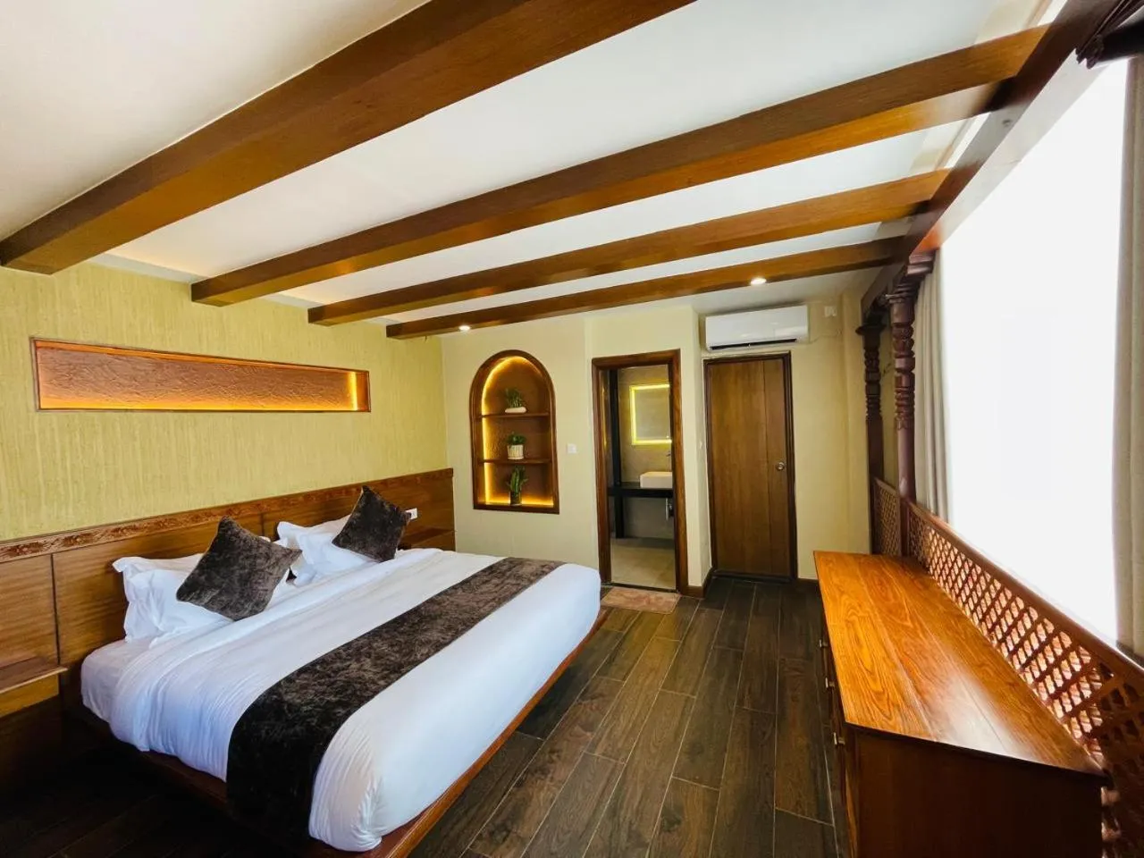 Bedroom, Bed in Timber House by Tara Group