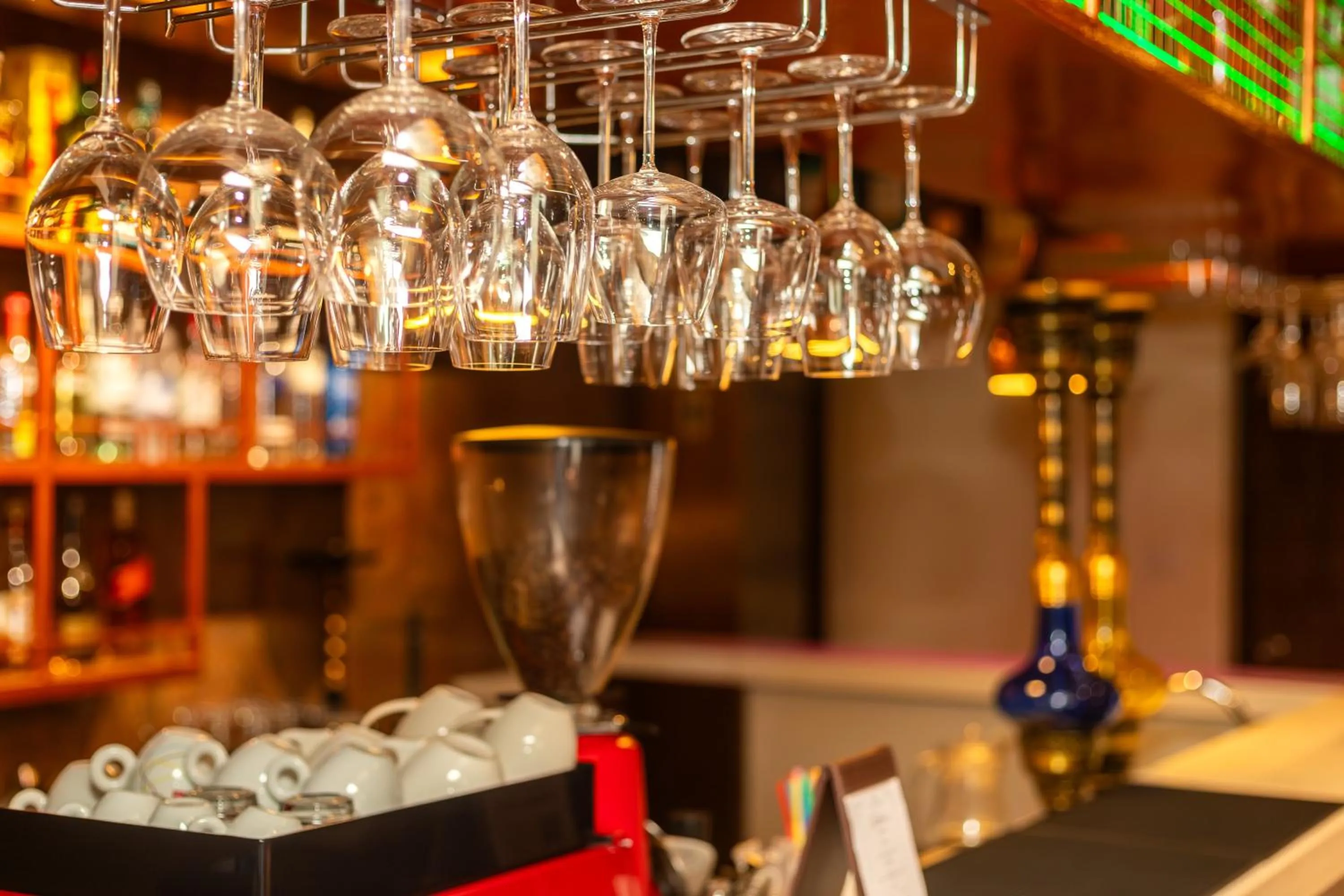 Lounge or bar in Timber House by Tara Group