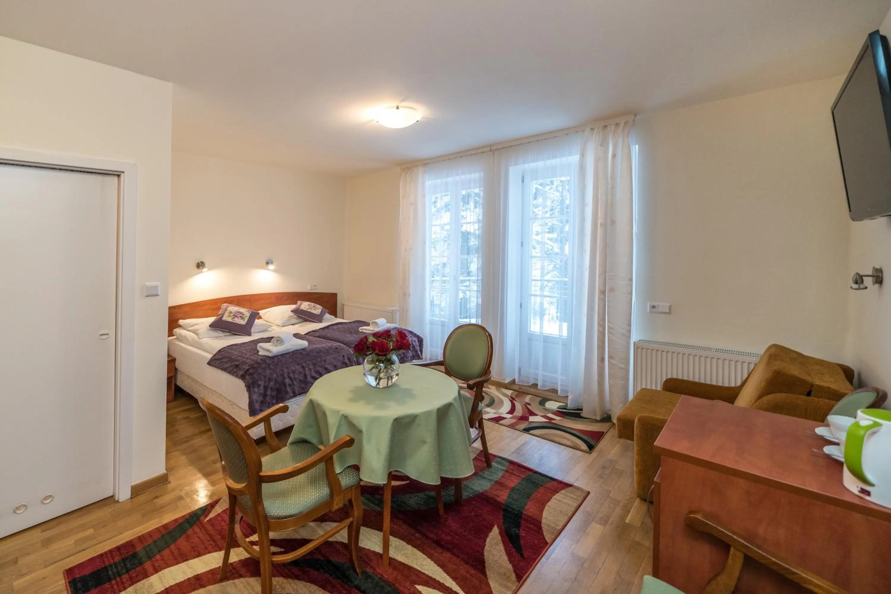 Bed in Astoria - Willa Literatów