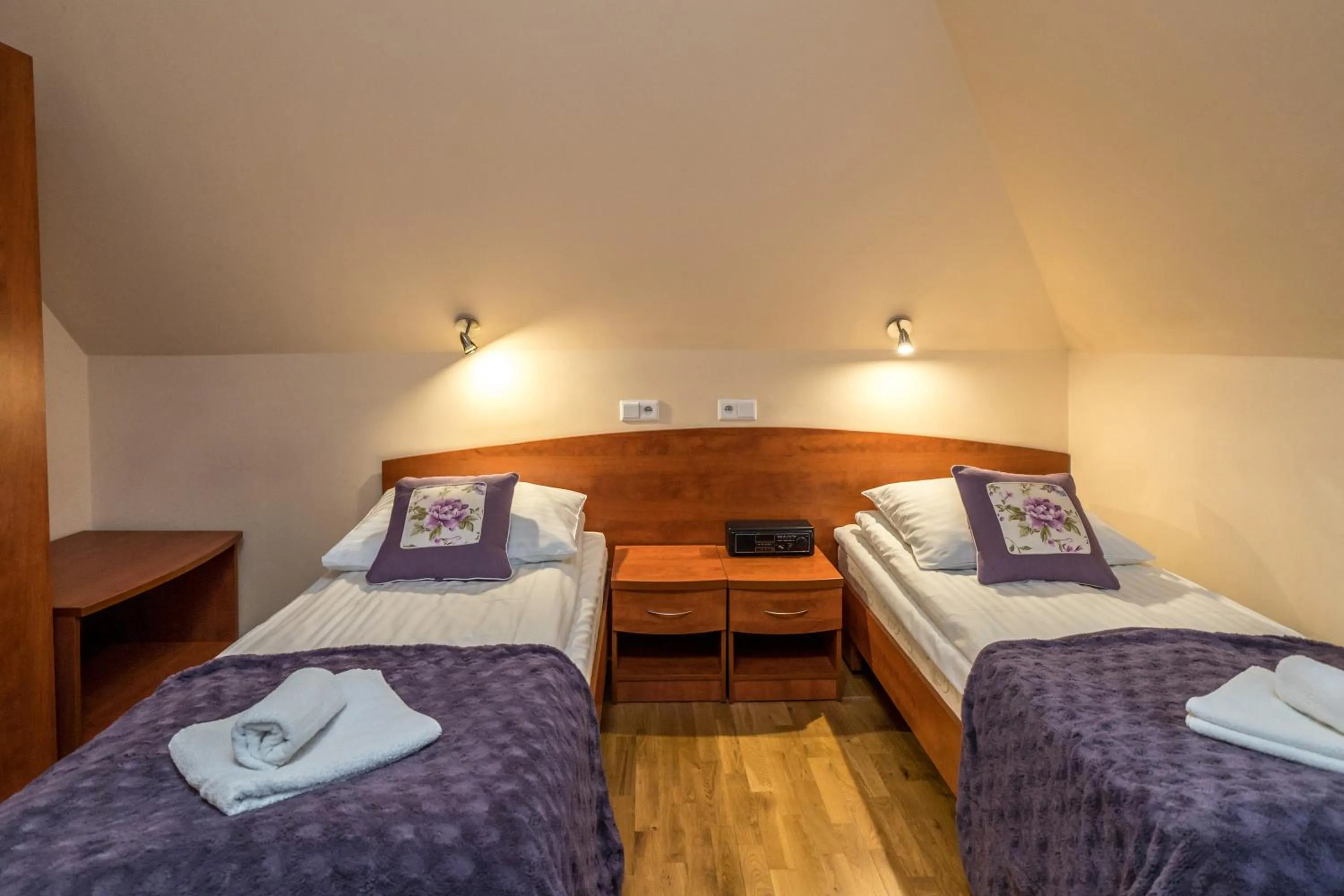 Bed in Astoria - Willa Literatów