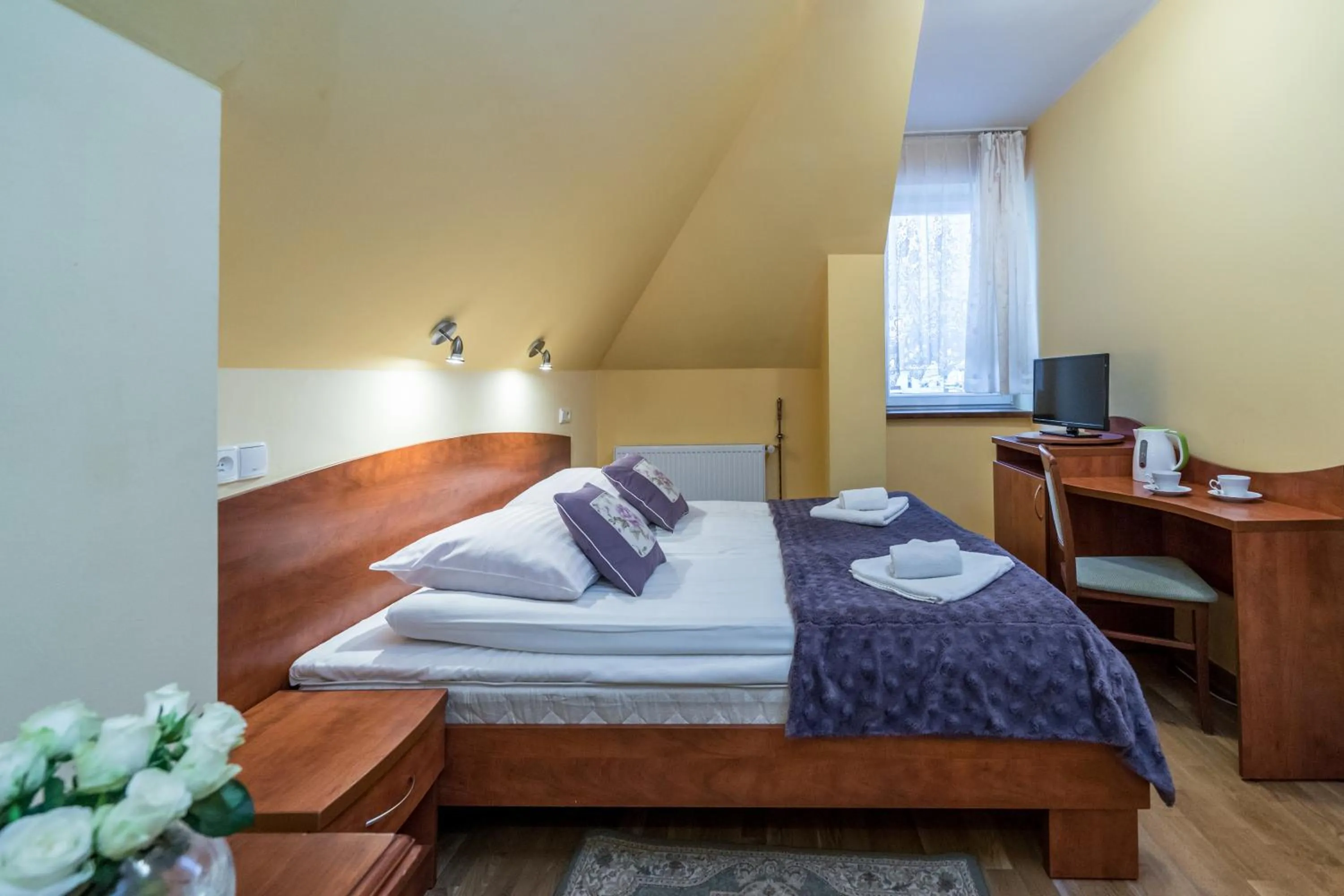 Bed in Astoria - Willa Literatów