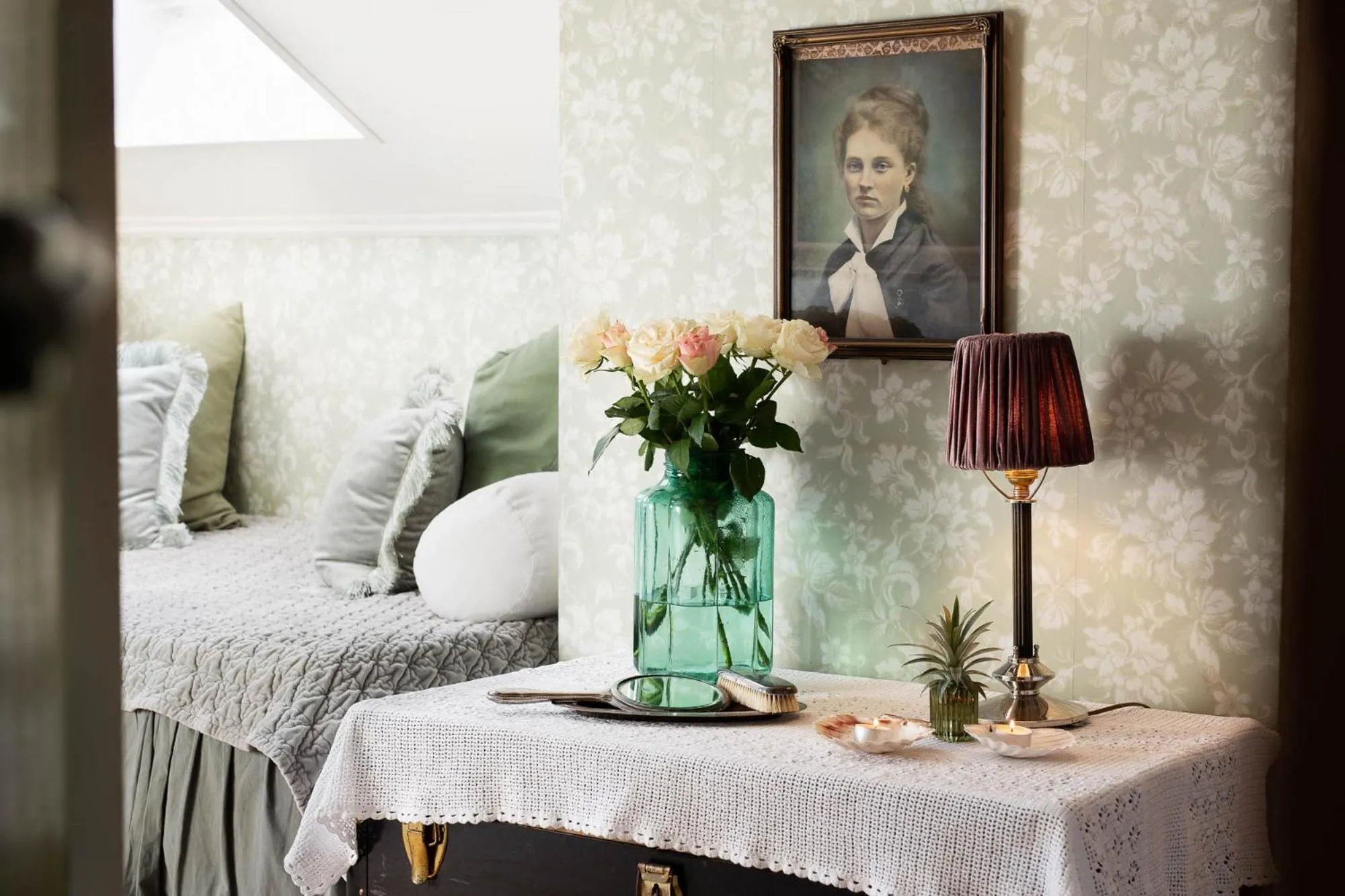 Decorative detail, Bed in Strandflickornas Havshotell Lysekil