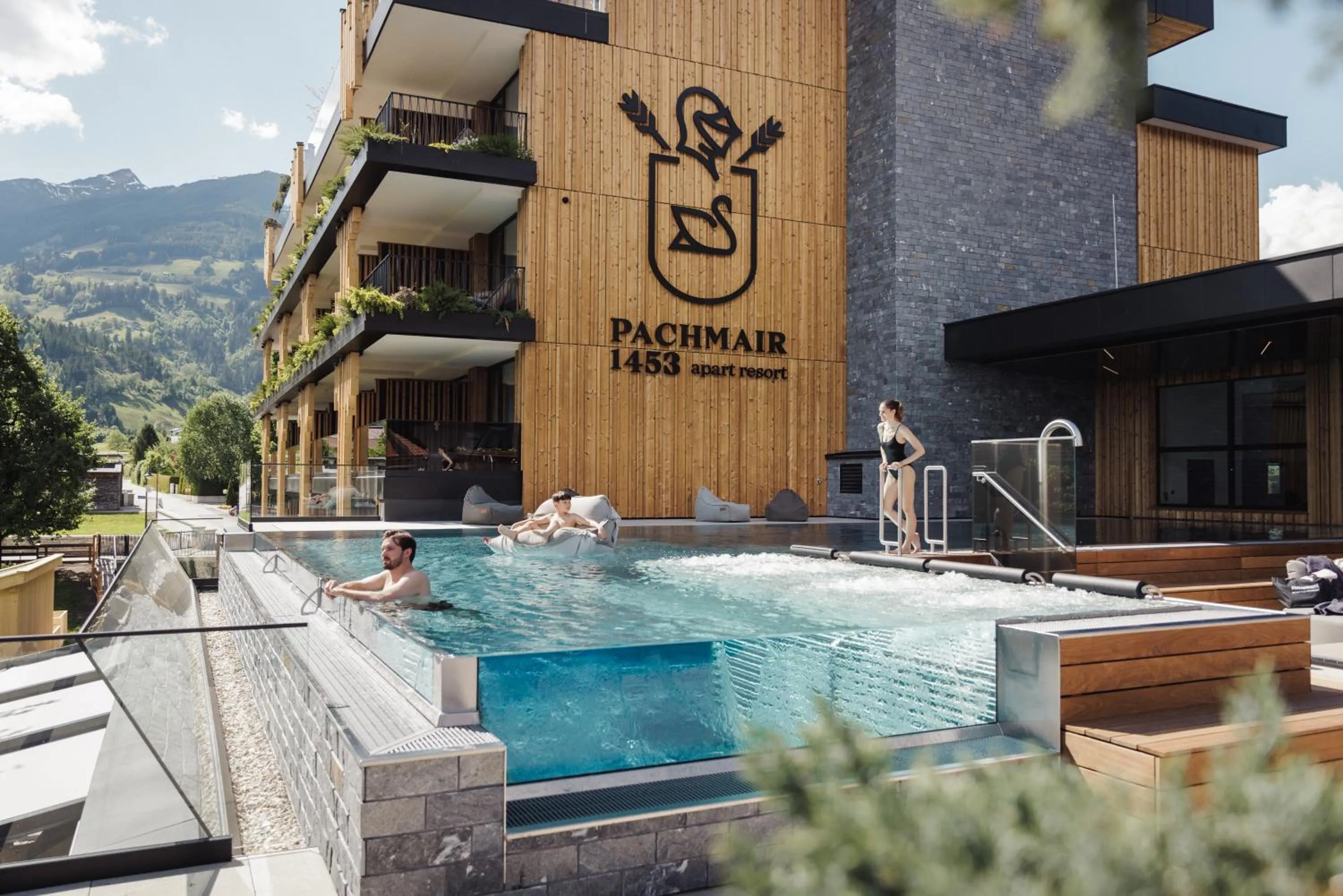 Swimming pool in PACHMAIR 1453 apart resort