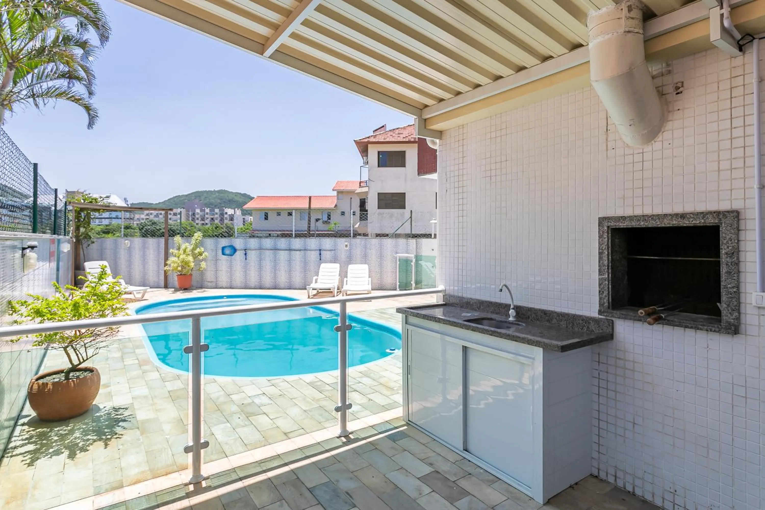 Pool view in Pousada Costão dos Ingleses