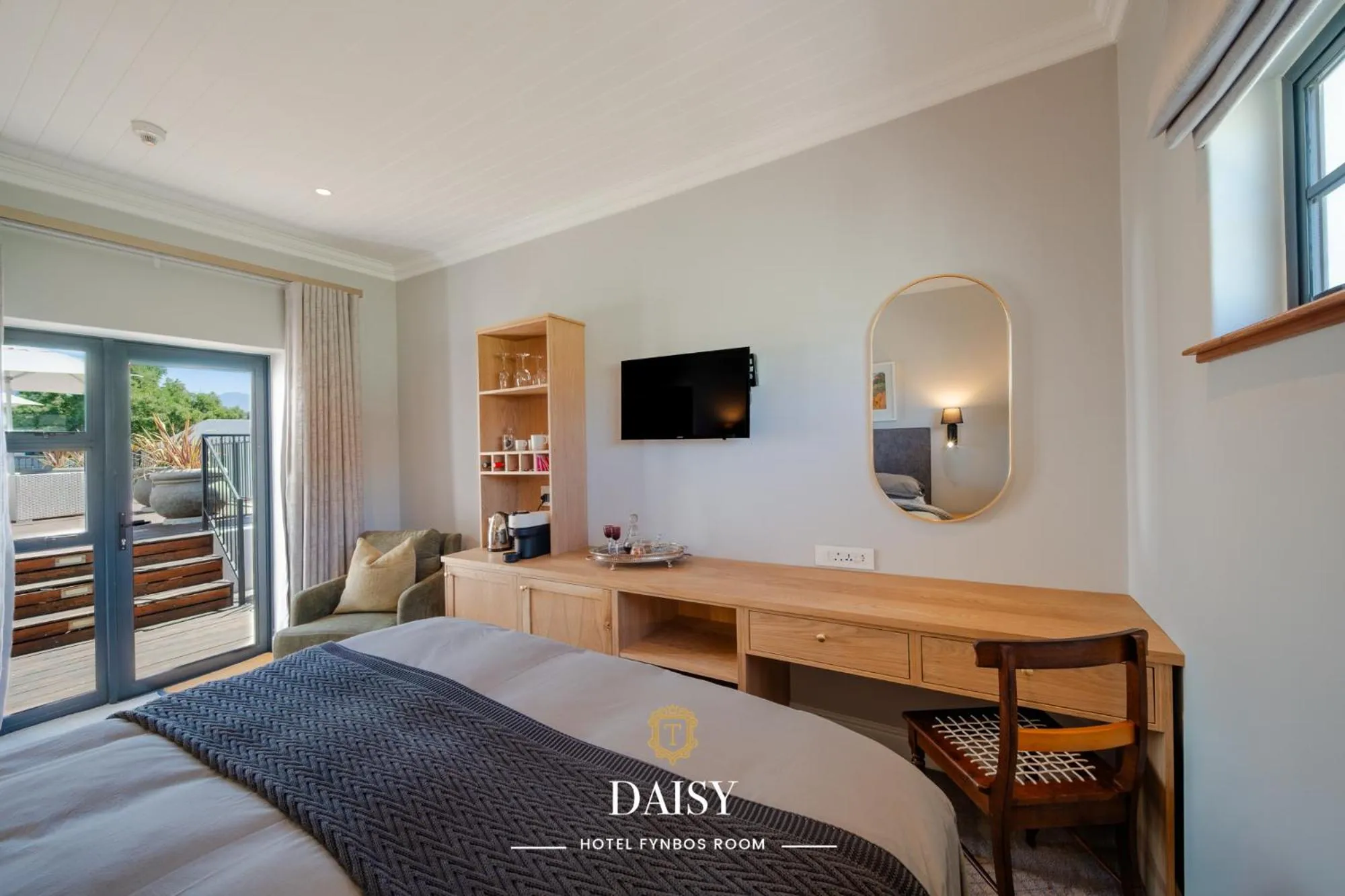 Photo of the whole room, Bed in Tulbagh Boutique Heritage Hotel