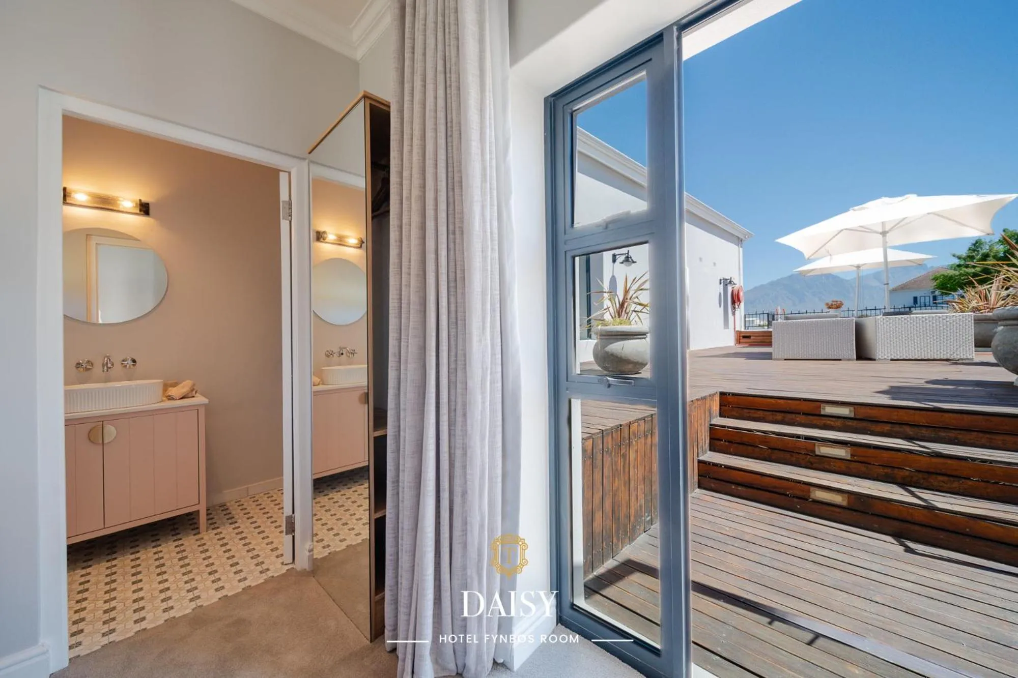 Patio in Tulbagh Boutique Heritage Hotel