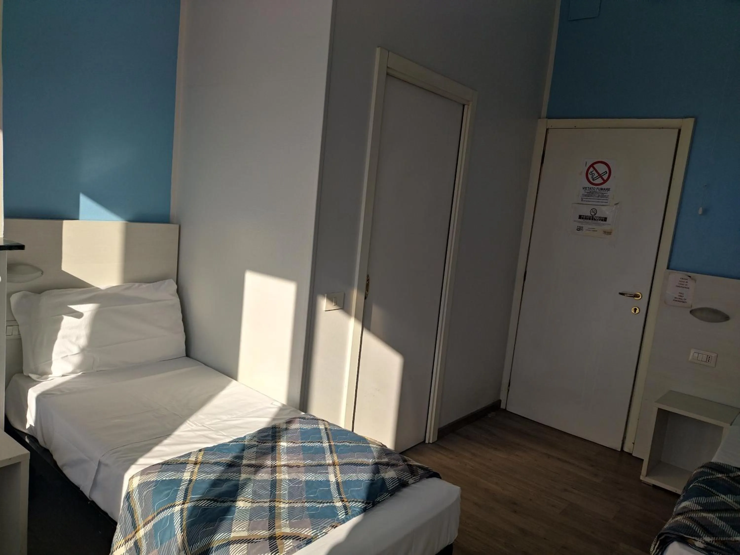 Property building, Bed in Hotel Kennedy