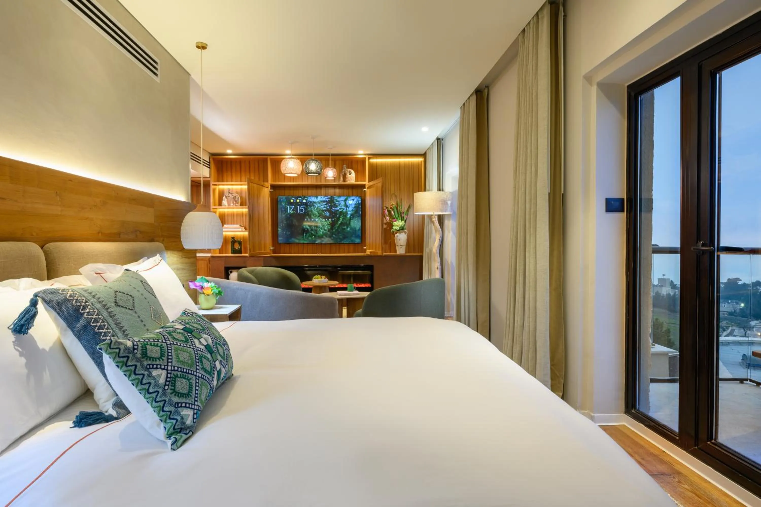 Seating area, Bed in Hotel Canaan - Fattal Limited Edition